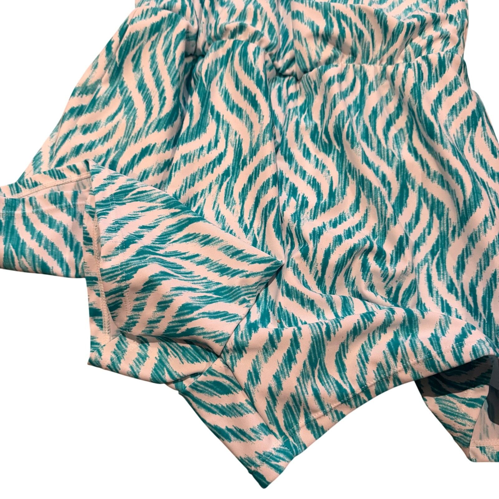 Other Stella Parker Sea Foam Beach Romper - Size Small, NWT Size 30" / US 8 / IT 44 - 4 Thumbnail