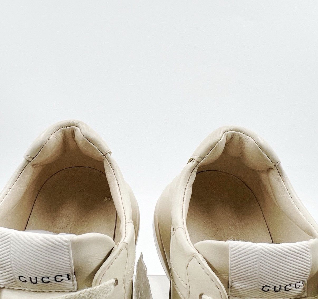 Gucci GUCCI Ivory Rhyton Low-Top Dad Sneakers K12 Size US 4 / IT 34 - 4 Thumbnail