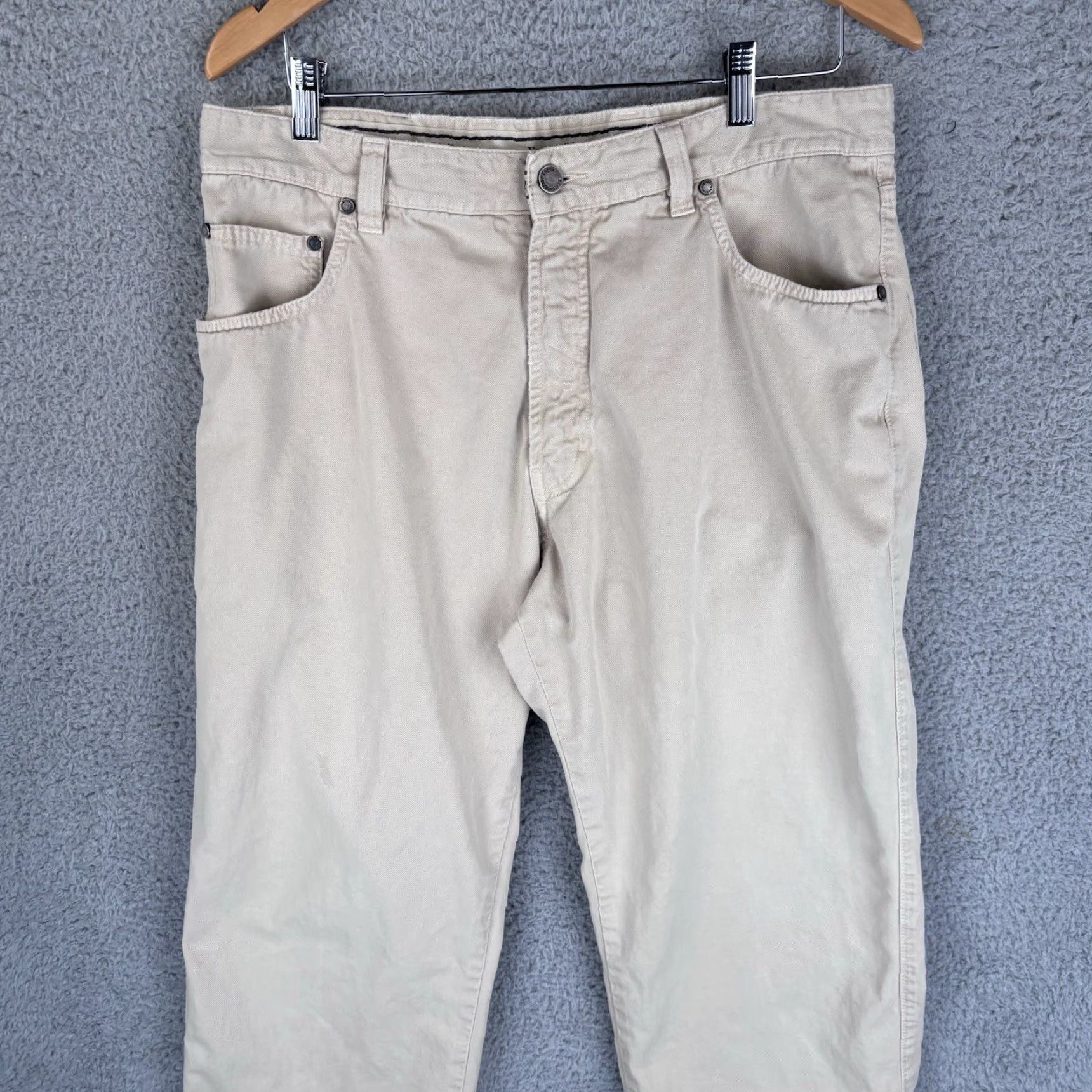 Ermenegildo Zegna Ermenegildo Zegna Jeans Men 34 Tan Beige 5-Pocket Denim Casual *READ* Size US 34 / EU 50 - 2 Thumbnail
