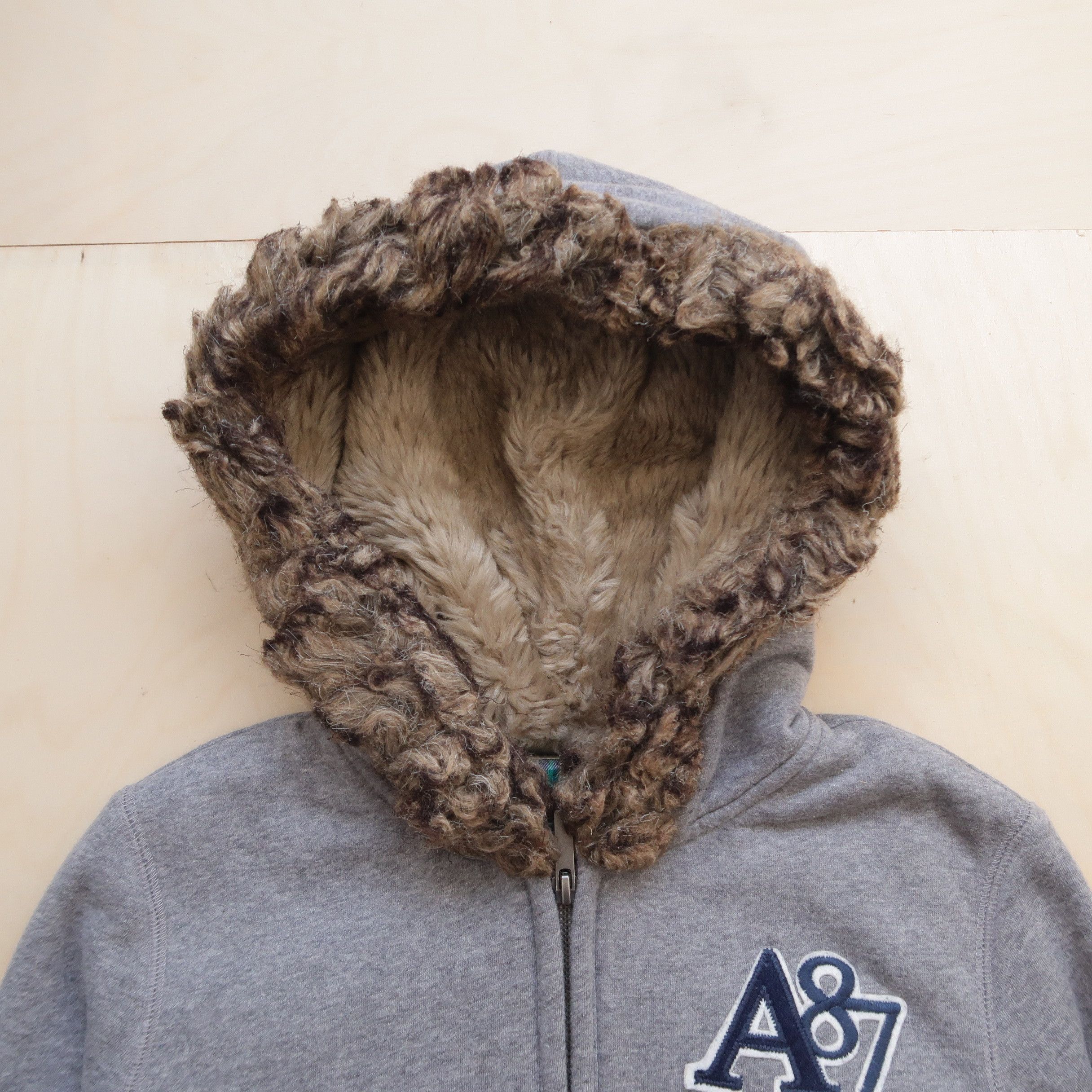 Japanese Brand 2000s Aeropostale Fur Hoodie Plaid Inner Like GOA Size US M / EU 48-50 / 2 - 17 Thumbnail