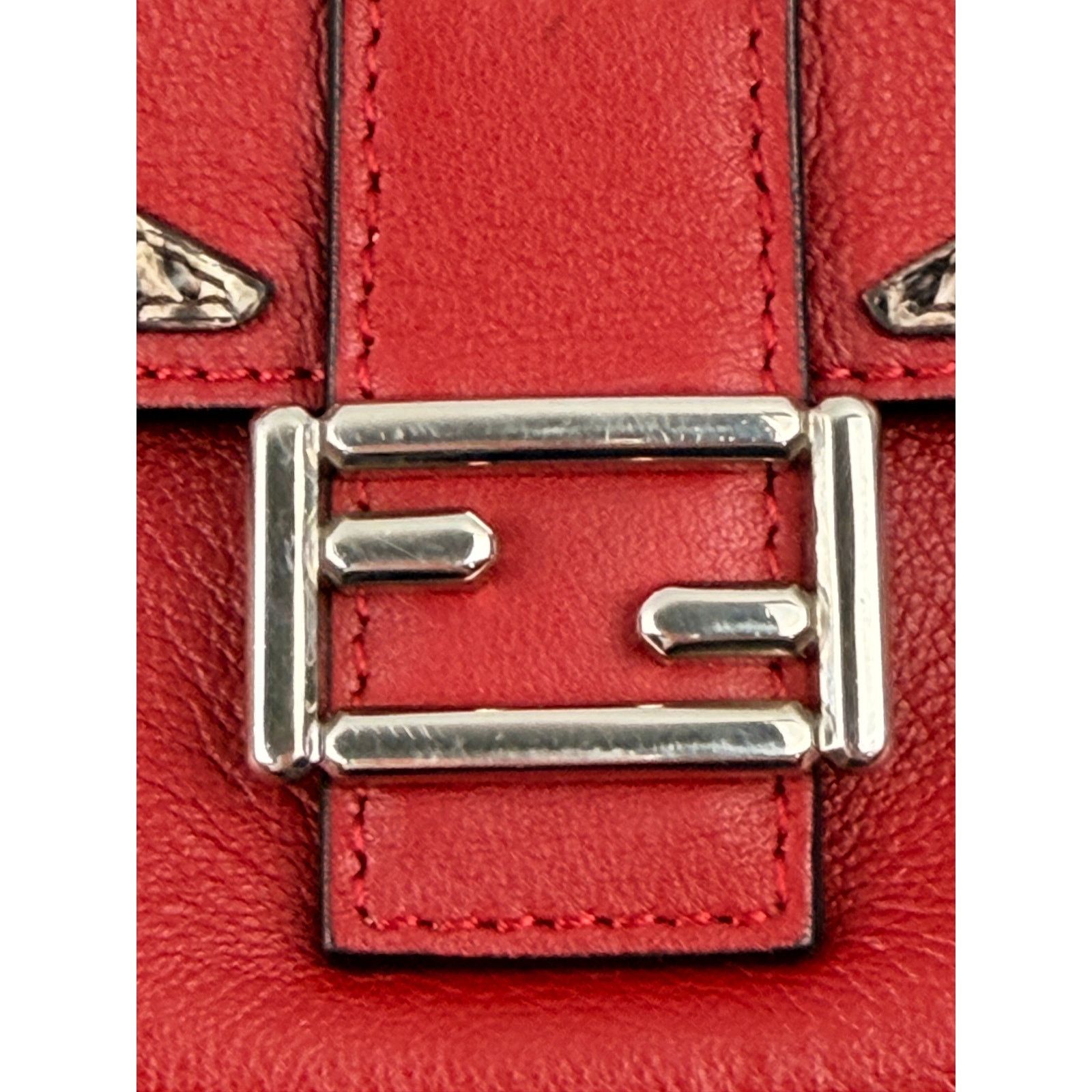 Fendi Fendi Micro Monster Baguette Bag red Size ONE SIZE - 13 Thumbnail