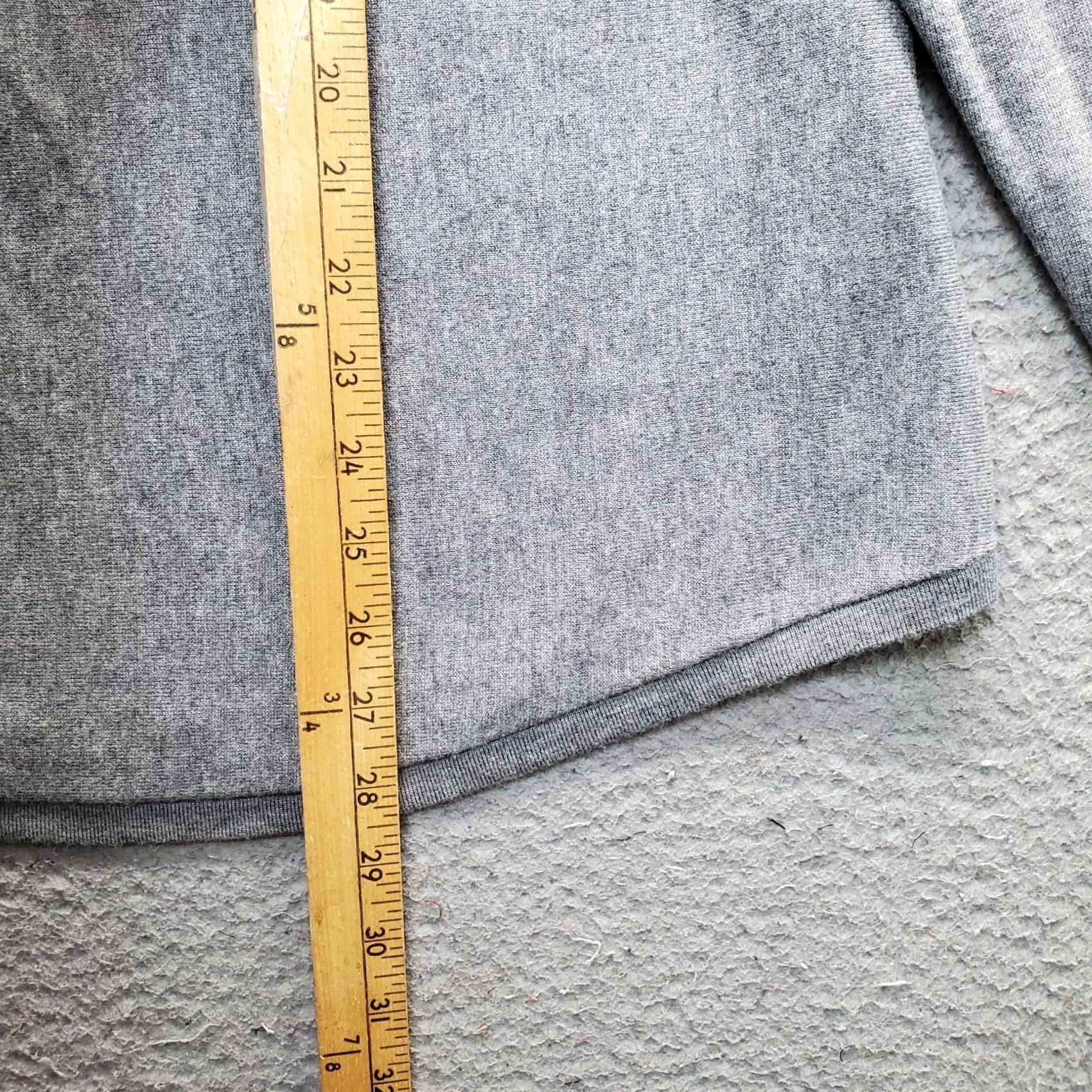Vintage Chico's Tunic Top Womens Size L Gray Knit Long Sleeve Round Neck Curved Hem Size L / US 10 / IT 46 - 3 Thumbnail