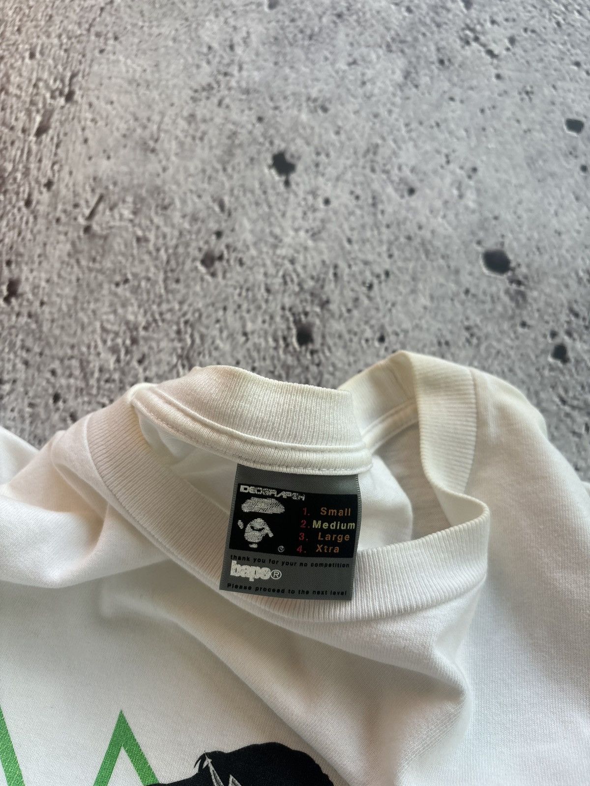 Bape Vintage Bape Girl sta Logo Tshirt Size US M / EU 48-50 / 2 - 8 Thumbnail