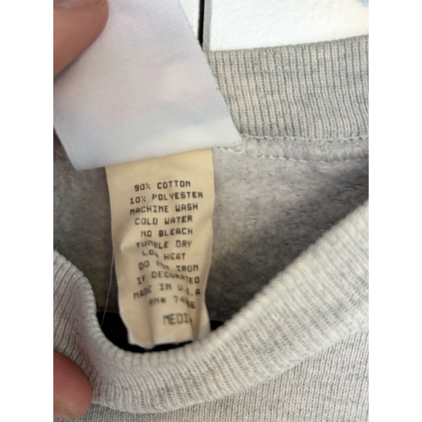 Shrimps VINTAGE Bubba Gump Shrimp Crewneck Sweatshirt Mens Shirt Medium Gray Cotton Graphic Print Crew Neck Pullover Solid USA 90s? Size US M / EU 48-50 / 2 - 7 Thumbnail