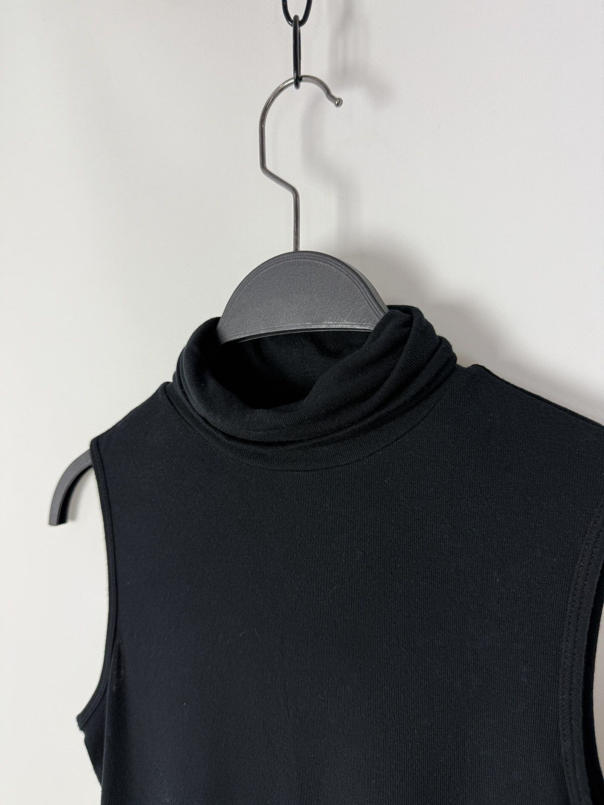 Theory Theory Wendel Rib Viscose Blend Turtle Neck Sleeveless Top Size S / US 4 / IT 40 - 3 Thumbnail
