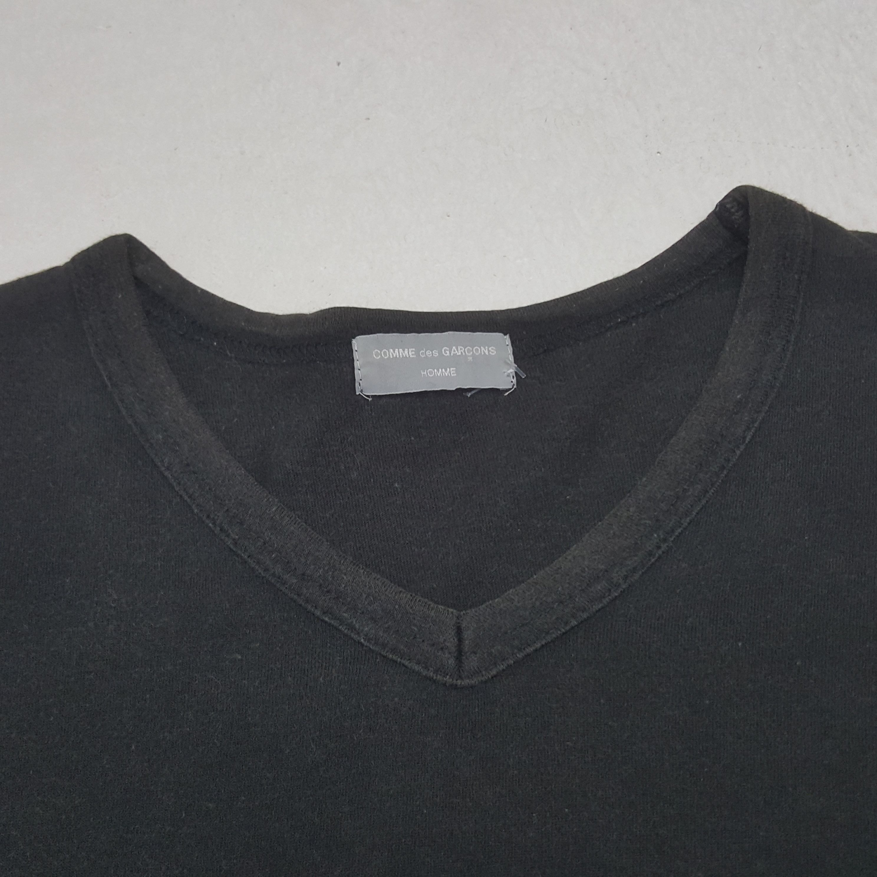 Comme des Garcons Homme Vintage Comme des Garcons Homme V Neck Tshirt Size US L / EU 52-54 / 3 - 4 Thumbnail
