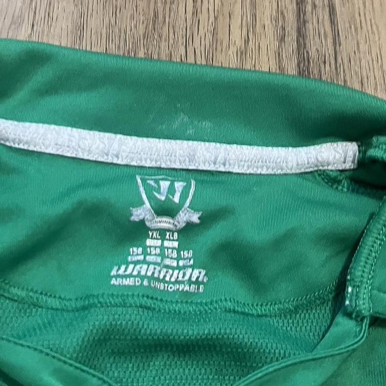 Other 2012-13 Jones Goalkeeper Liverpool FC green training top Size US XS / EU 42 / 0 - 5 Thumbnail