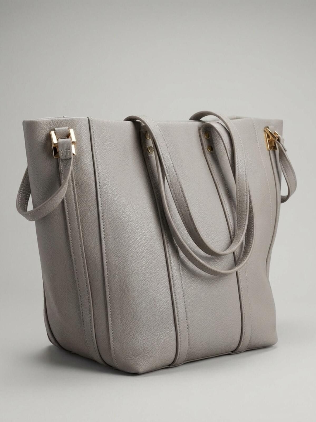 Other Elegant Light Grey Leather Tote with Gold Accents Size ONE SIZE - 1 Thumbnail