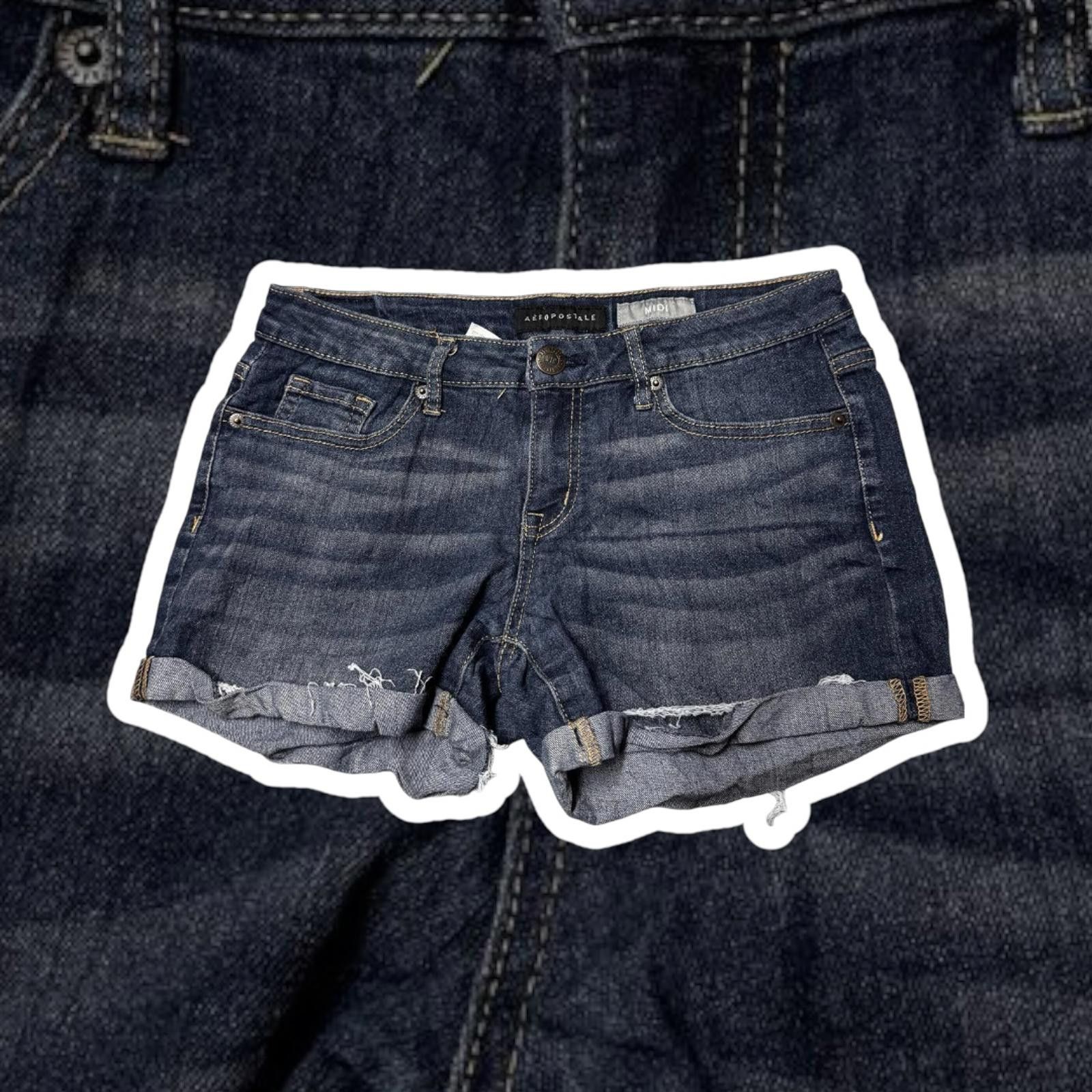 Aeropostale Aeropostale Distressed Denim Shorts - Size 4 Size 25" / US 0 / IT 36 - 1 Thumbnail