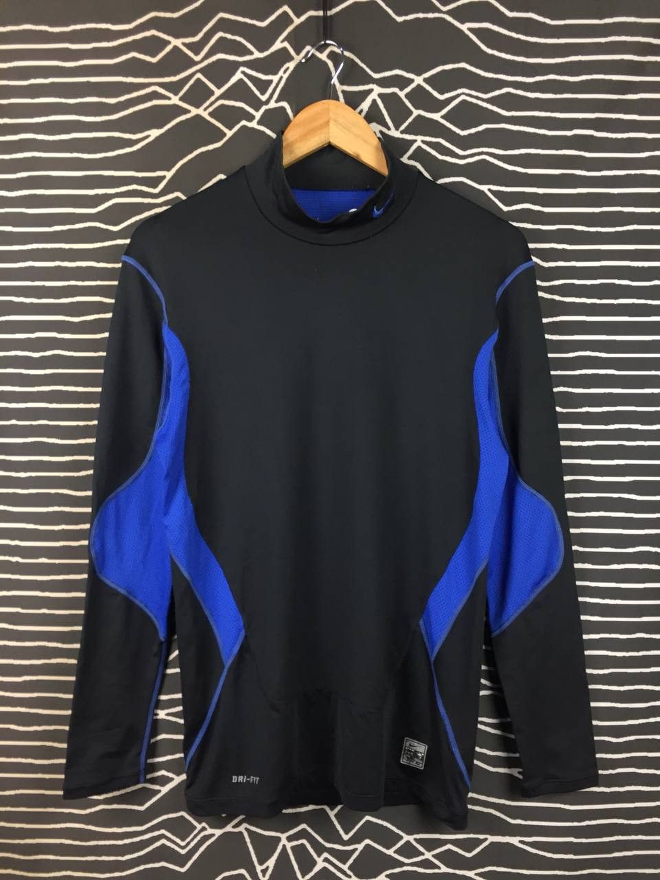 Nike Nike Pro Combat Dri-FIT Mock Neck Compression Training Top Size US L / EU 52-54 / 3 - 1 Thumbnail