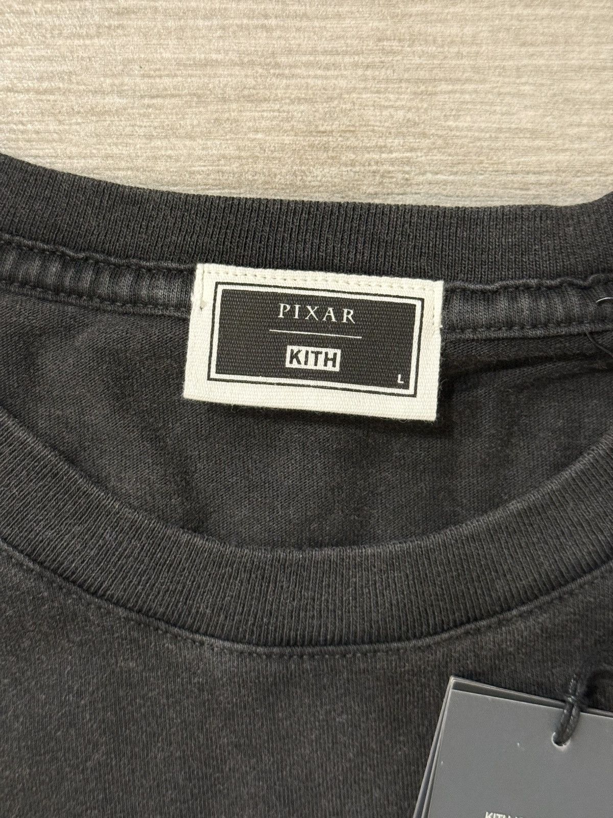 Disney × Kith KITH Disney Pixar WALL-E Just Us Vintage Tee Black Sz Large Size US L / EU 52-54 / 3 - 7 Thumbnail