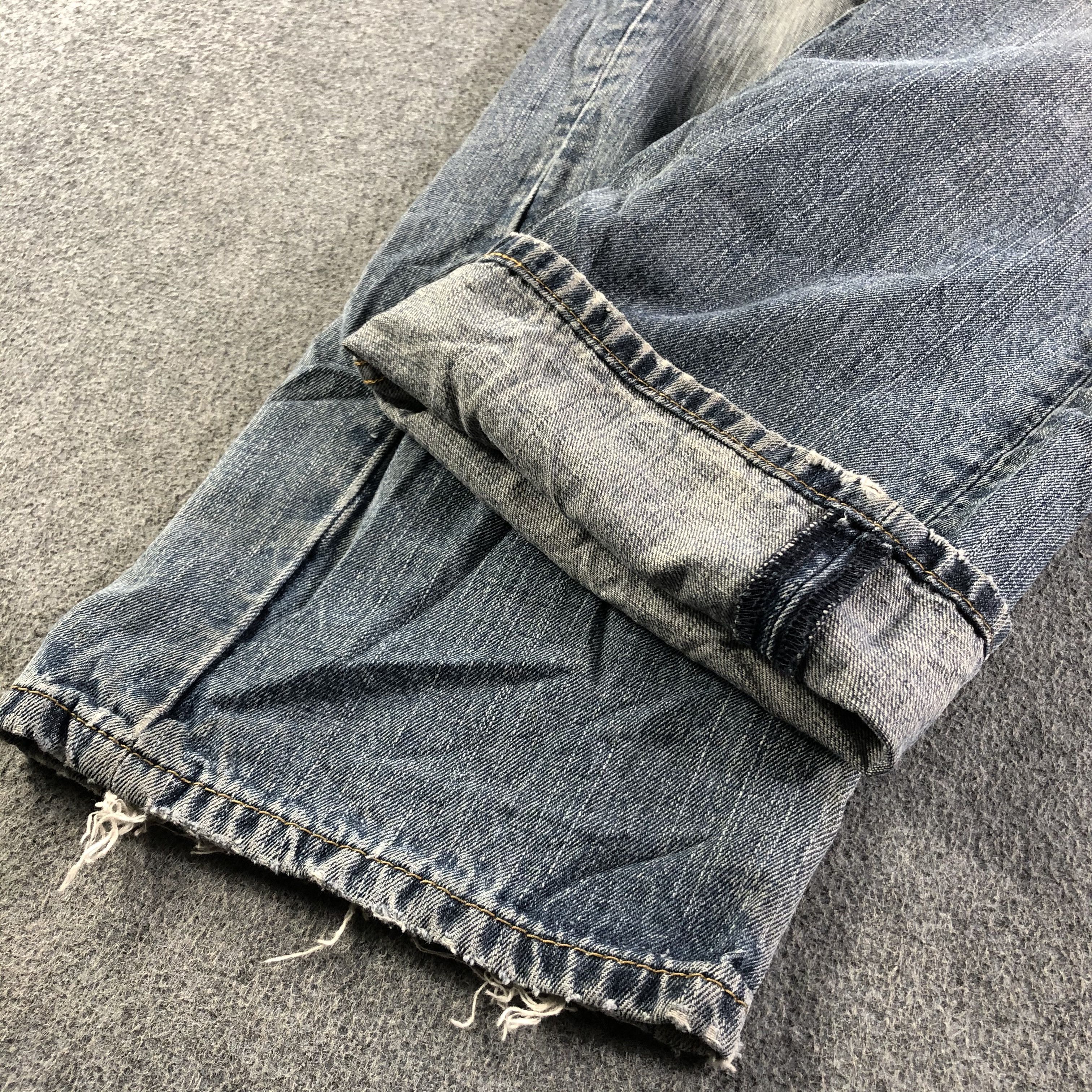 Levi's Vintage Levis 559 Jeans-J3274 Size US 35 - 7 Thumbnail