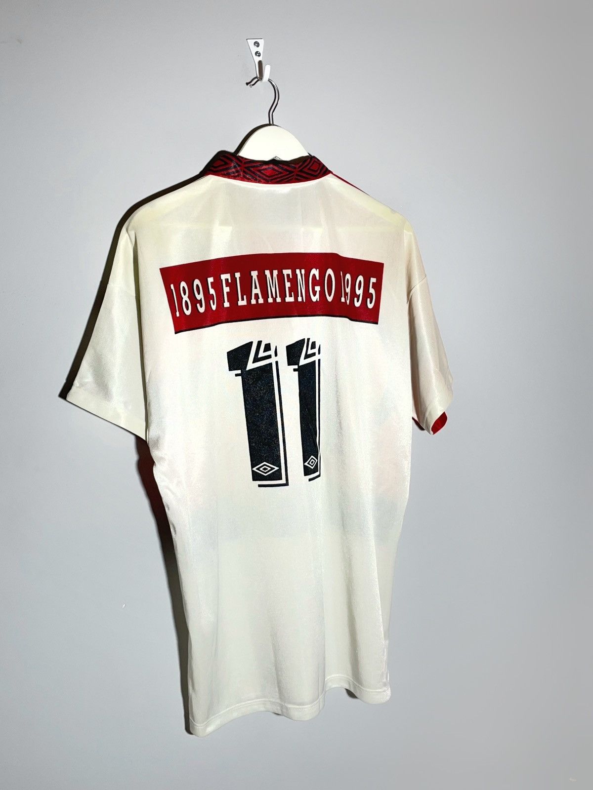 Umbro × Vintage Flamengo Umbro 1995 100th Anniversary Vintage Football Shirt Size US L / EU 52-54 / 3 - 8 Thumbnail