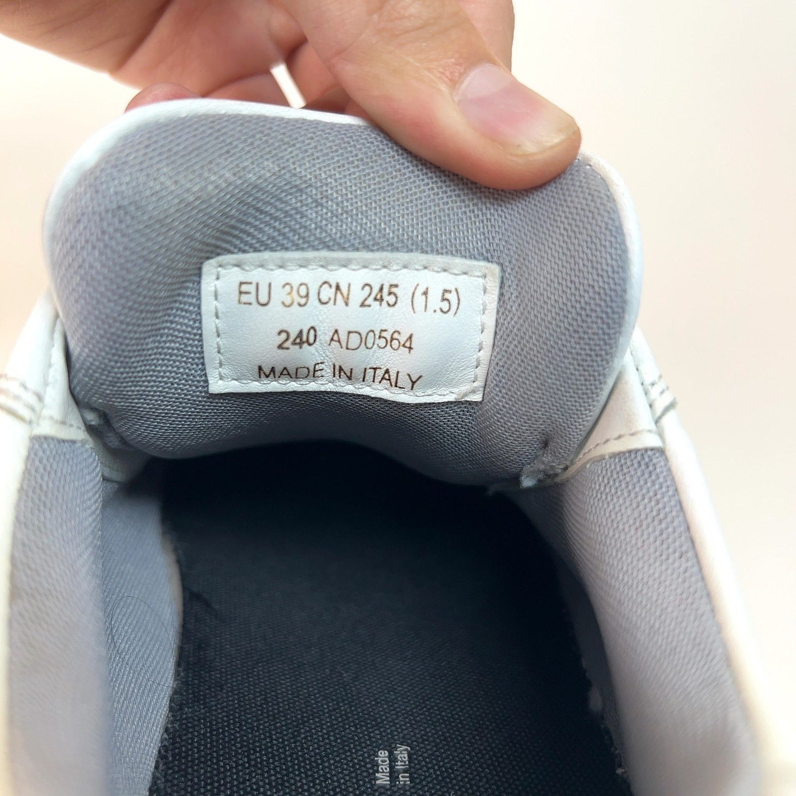 Acne Studios Acne Studios Double Strap Lowtop Sneakers Size US 6 / IT 36 - 7 Thumbnail