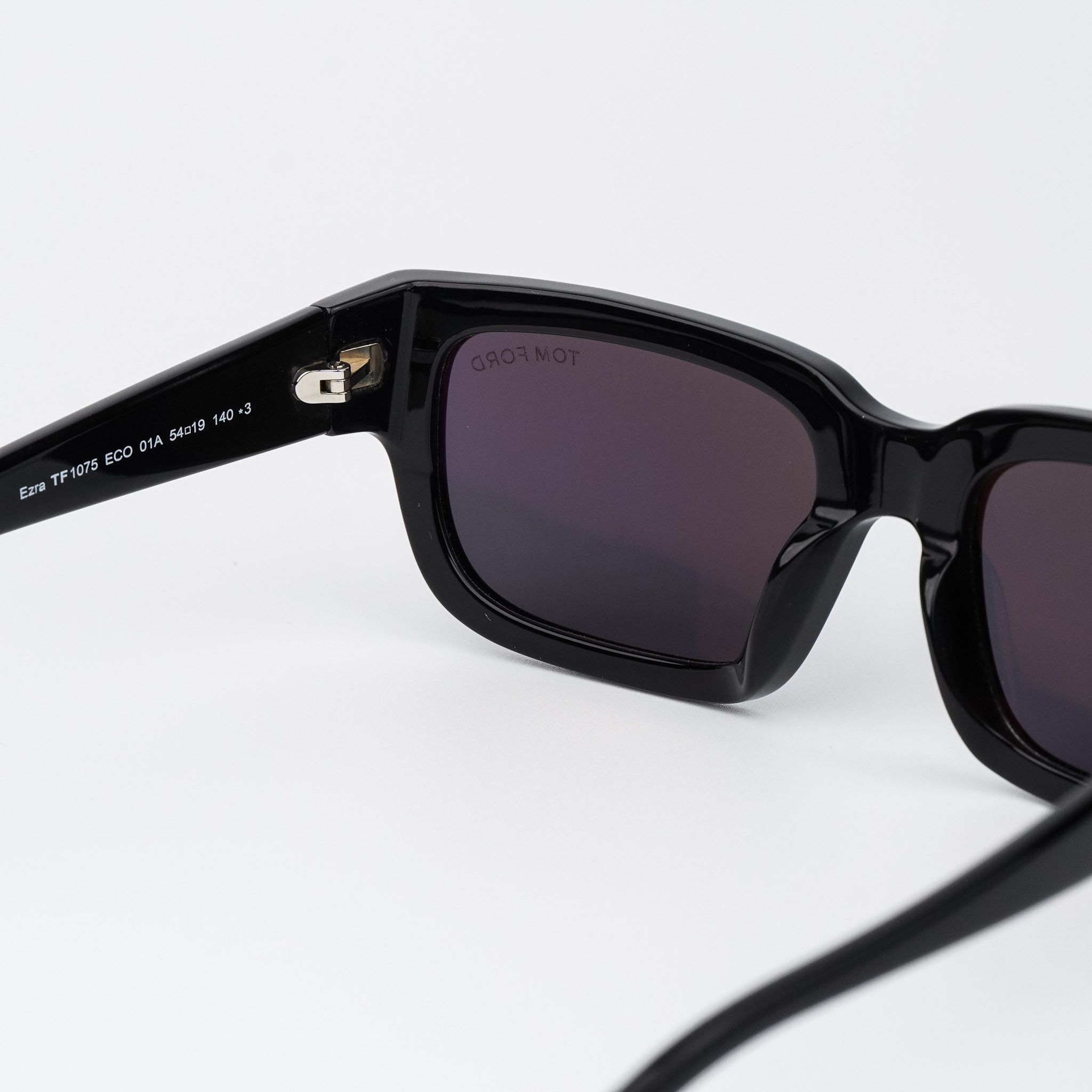 Tom Ford Tom Ford EZRA Men Sunglasses FT1075/S 01A NEW AUTHENTIC Size ONE SIZE - 7 Thumbnail