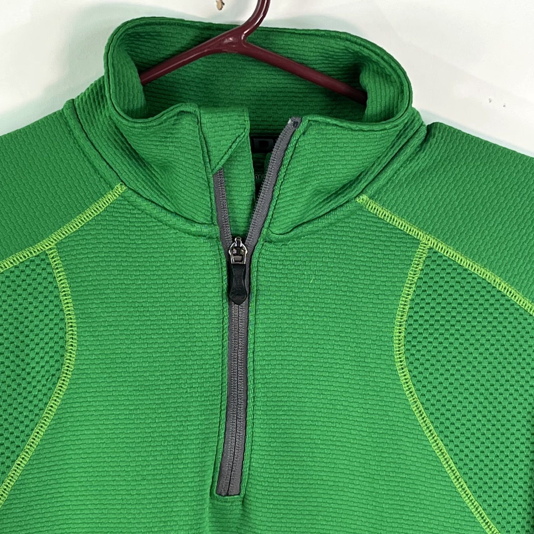 Under Armour Under Armour Mens Green Long Sleeves 1/4 Zip Loose All Season Gear T Shirt Sz S Size US S / EU 44-46 / 1 - 3 Thumbnail