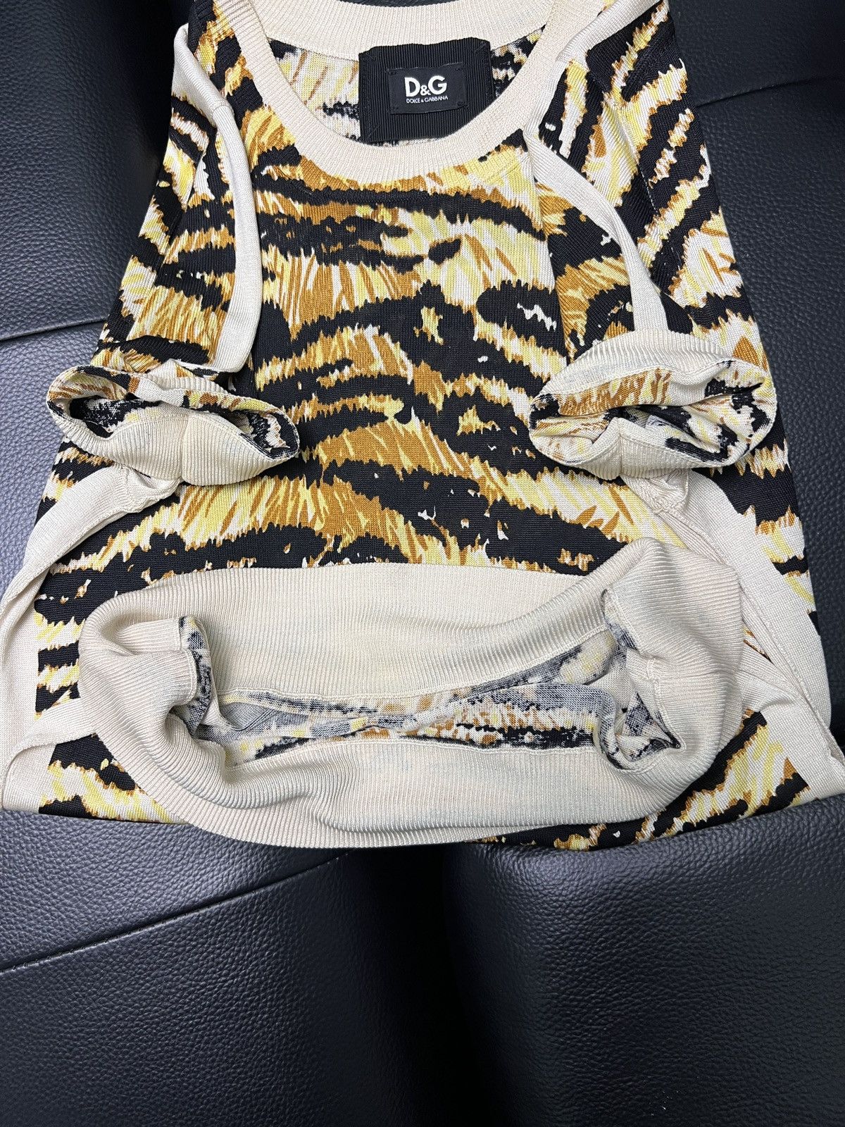 Dolce & Gabbana Dolce&Gabbana by D&G Tiger Pattern Knit Short Sleeve Size S / US 4 / IT 40 - 7 Thumbnail