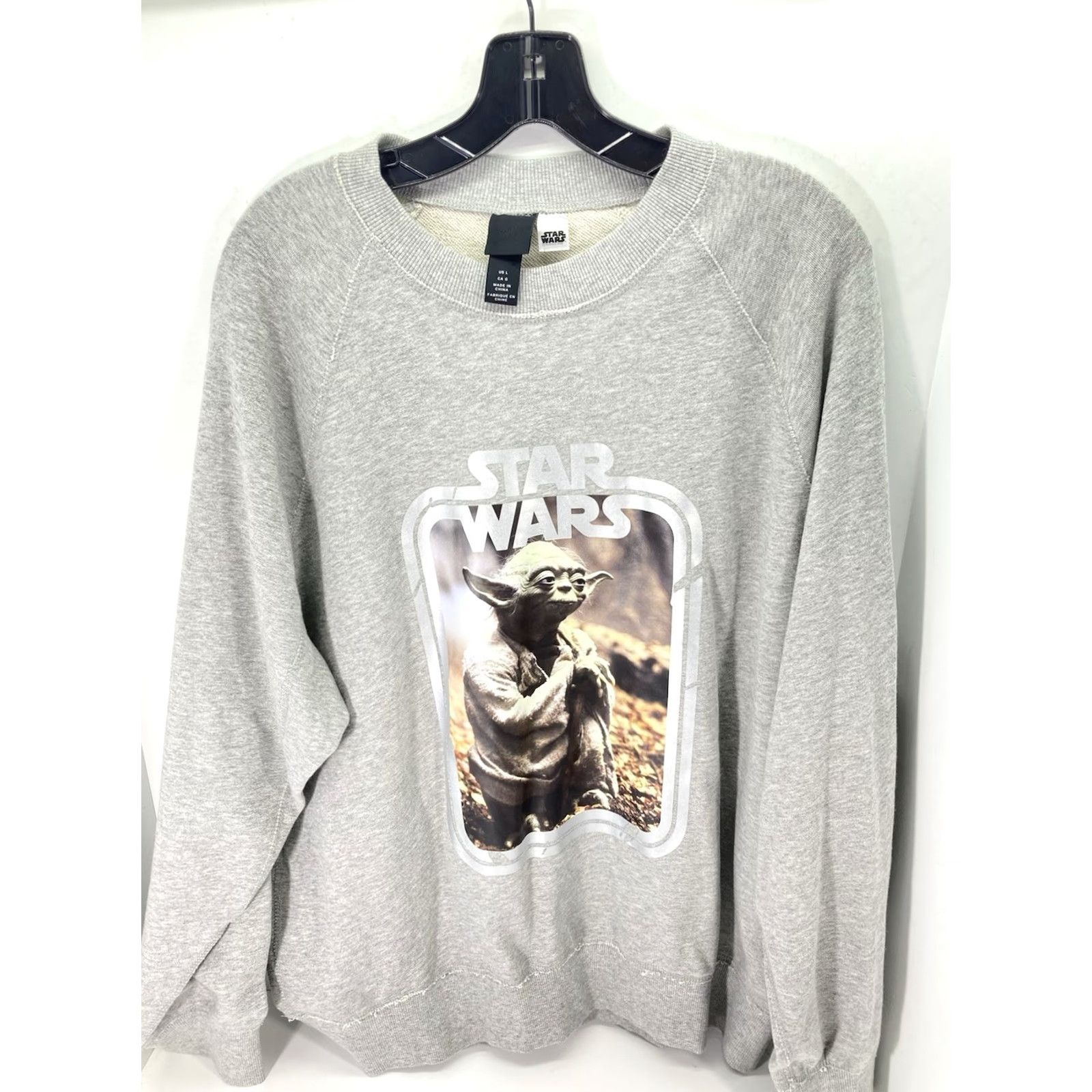 Star Wars Star Wars Sweatshirt Men L Gray Cotton Crew Neck Pullover Yoda H&M Long Sleeve Graphic Print Star Theme Size US L / EU 52-54 / 3 - 2 Thumbnail