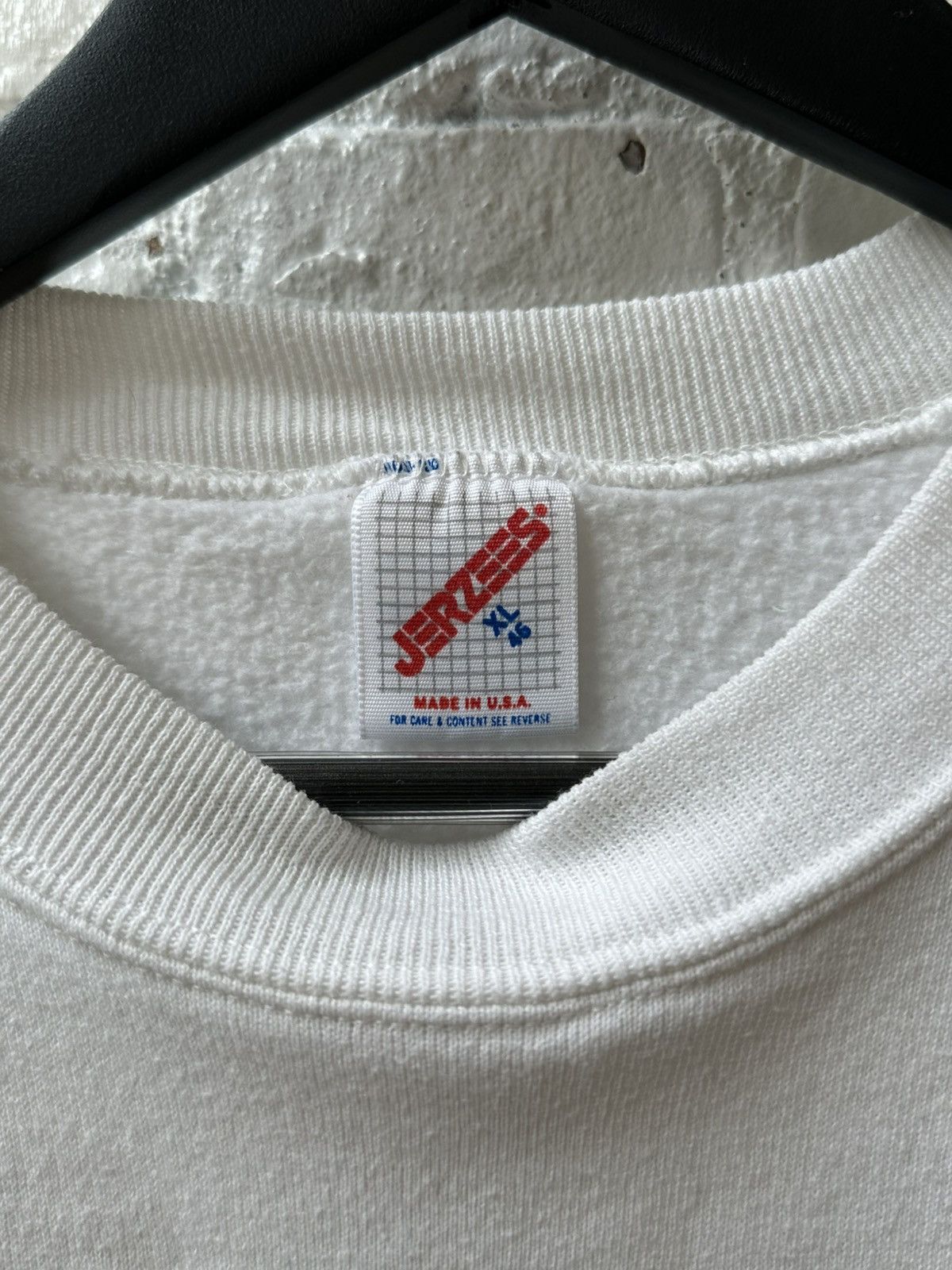 Vintage BORN TO DIE WORLD IS A FUCK VINTAGE CREWNECK Size US XL / EU 56 / 4 - 4 Thumbnail