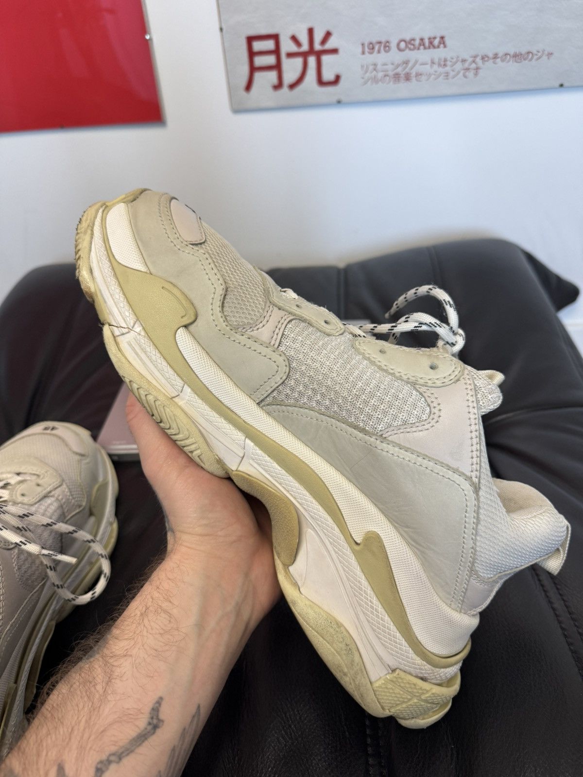Balenciaga Balenciaga Triple S Biege Oversize Designer Shoes Luxury Size US 12 / EU 45 - 9 Thumbnail