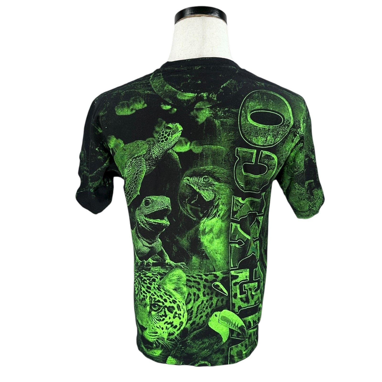 Other Y2K Vallarta Mexico Animals AOP T-Shirt Men M Green Wildlife Size US M / EU 48-50 / 2 - 2 Thumbnail