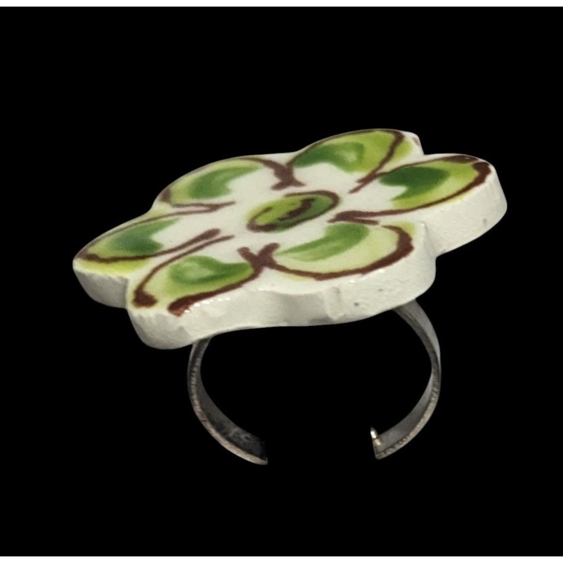 Other Vintage Retro Handmade Ceramic Green Floral Adjustable Ring Size ONE SIZE - 9 Thumbnail