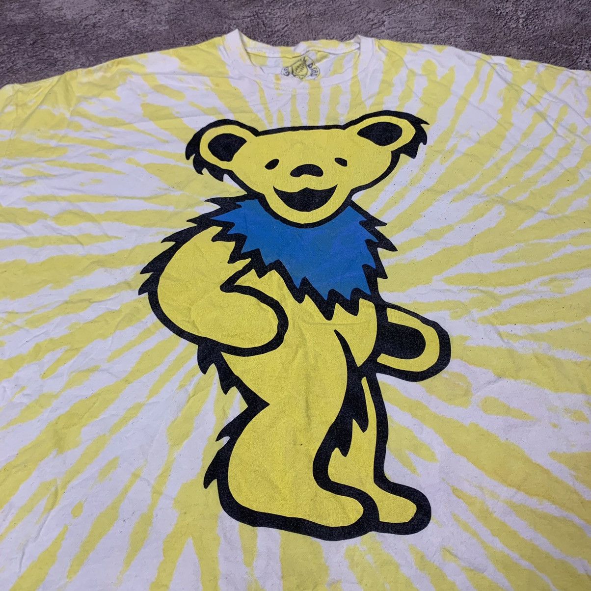 Vintage Vintage Y2K Grateful Dead Graphic Tee Tie Dye Thrashed XXL Size US XXL / EU 58 / 5 - 2 Thumbnail