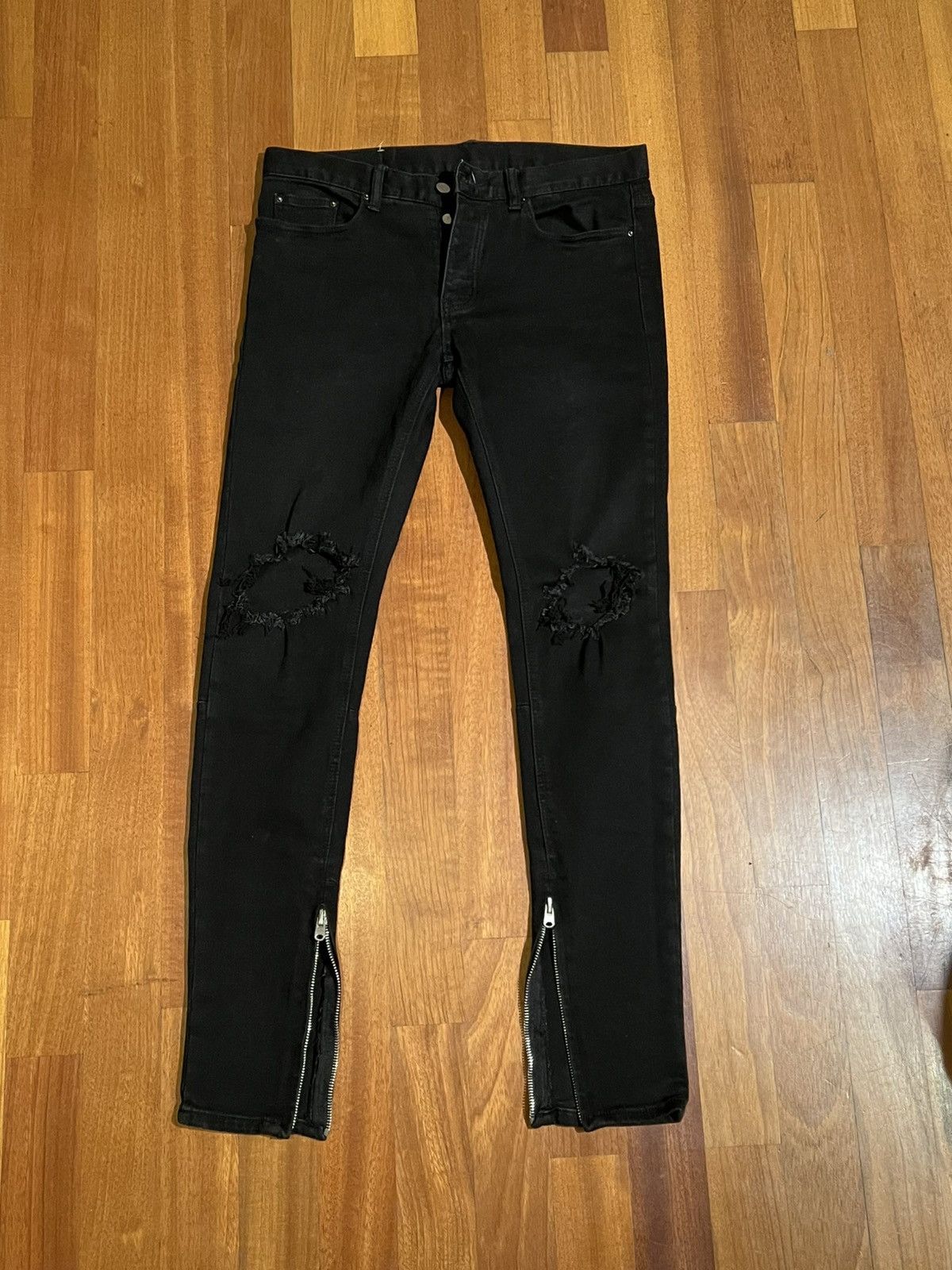 MNML Black Jeans Size US 32 / EU 48 - 2 Thumbnail