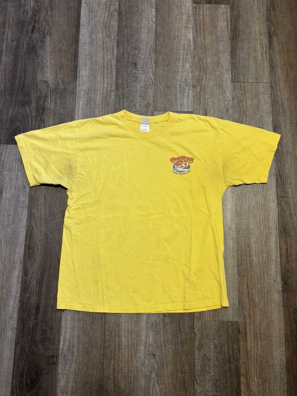 Gildan Vintage Brew Thru Graphic Tee Shirt Outer Banks OBX Size US XL / EU 56 / 4 - 2 Thumbnail
