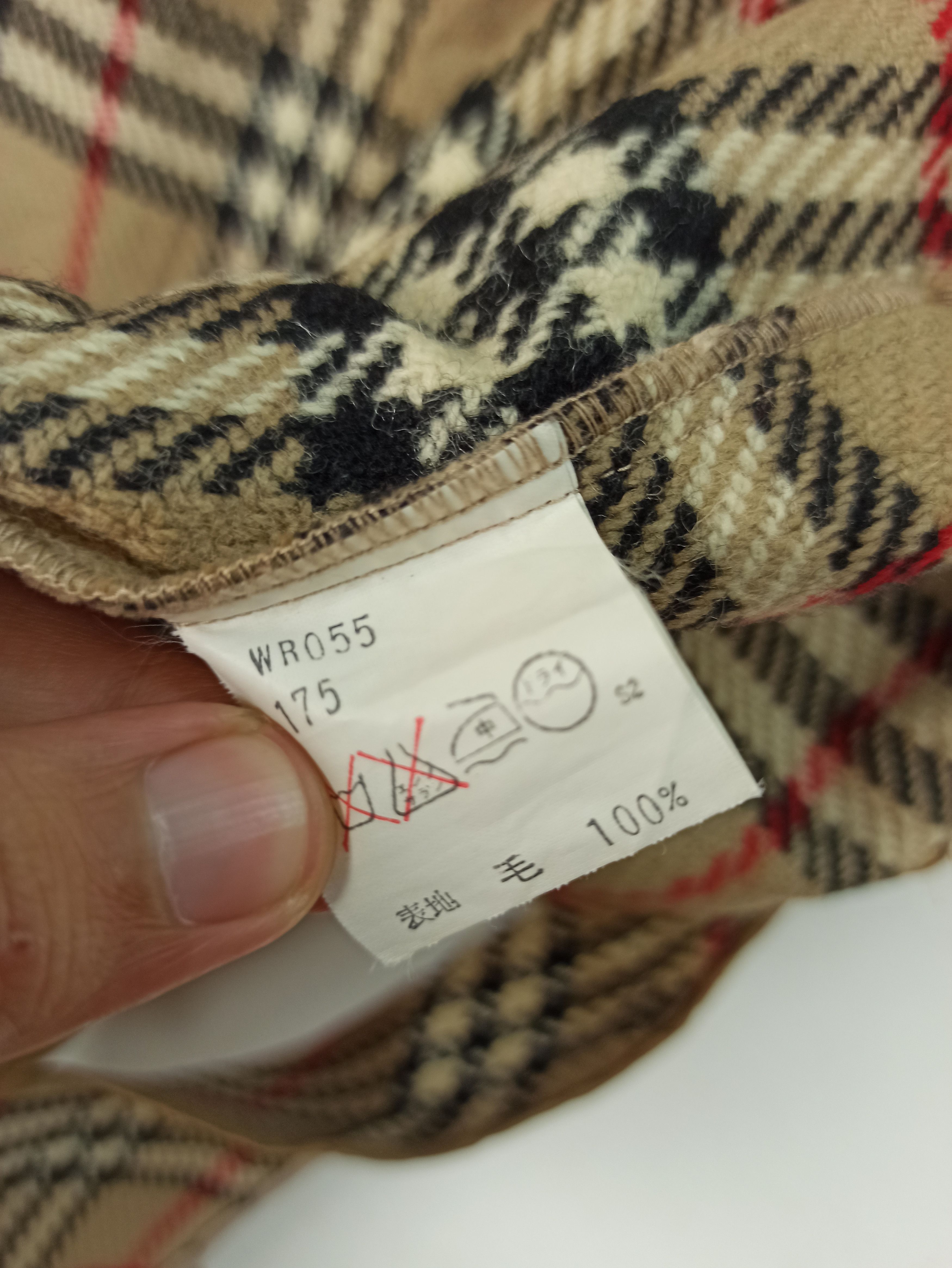 Burberry Vintage Inner Burberry london Wool Size US L / EU 52-54 / 3 - 7 Thumbnail
