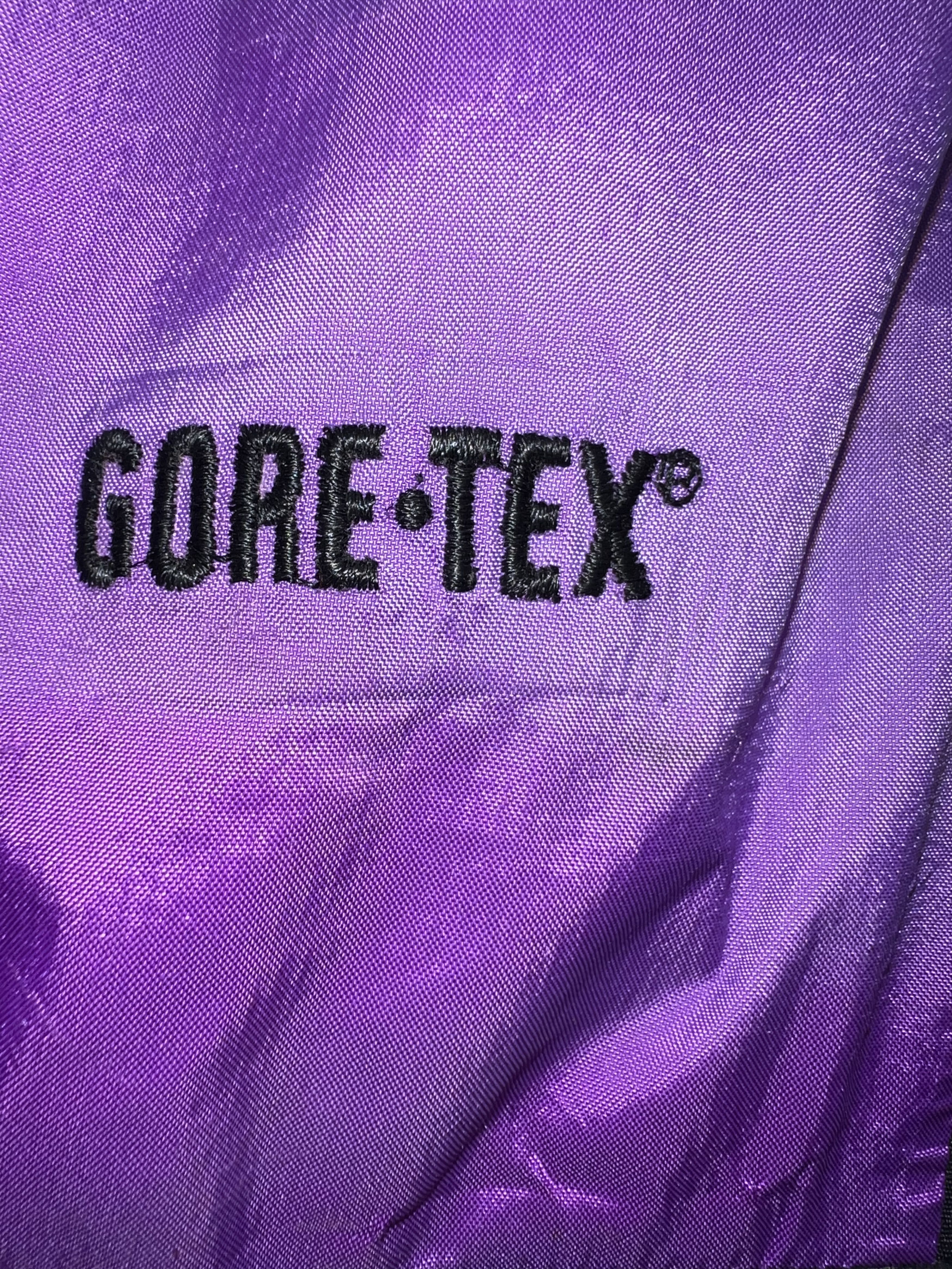 The North Face Vintage 90s North Face Mountain Light Parka Gore-tex Jacket Size US S / EU 44-46 / 1 - 4 Thumbnail