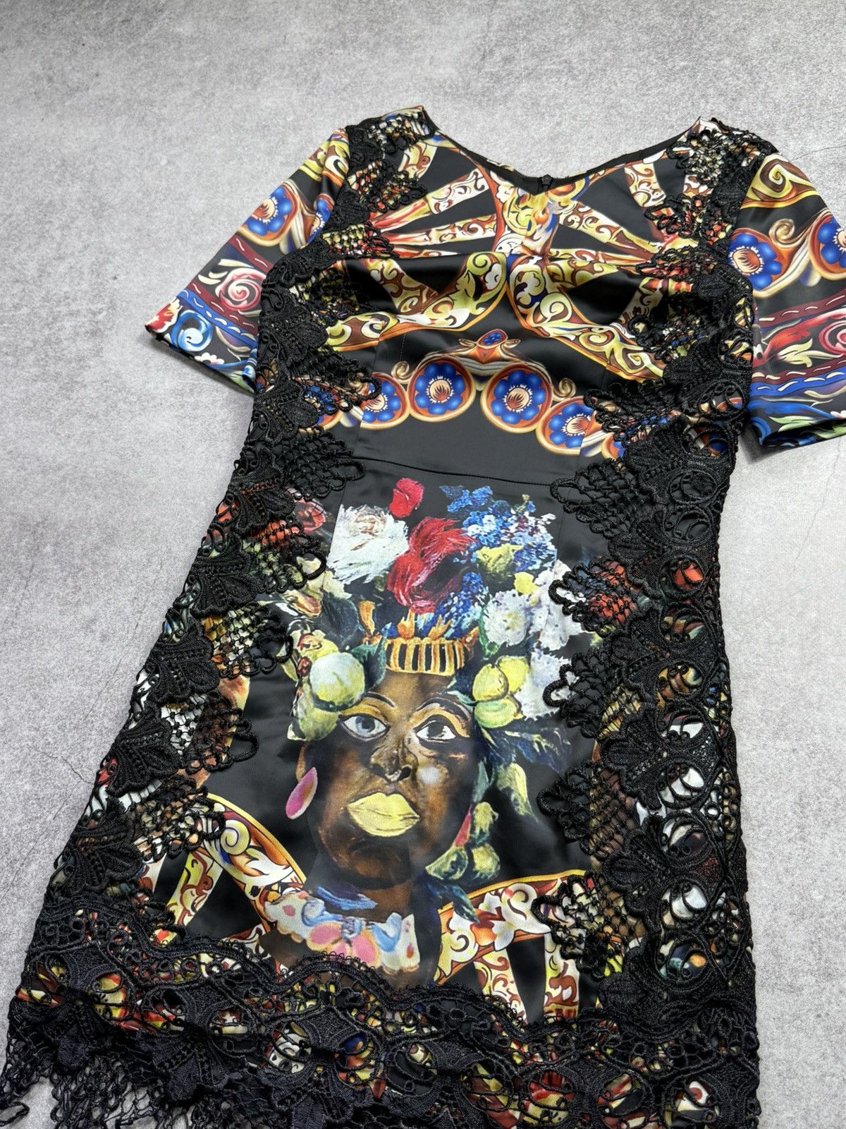 Dolce & Gabbana RARE Dolce & Gabbana Runway Baroque Lace Sicily Dres Archive Size S / US 4 / IT 40 - 4 Thumbnail