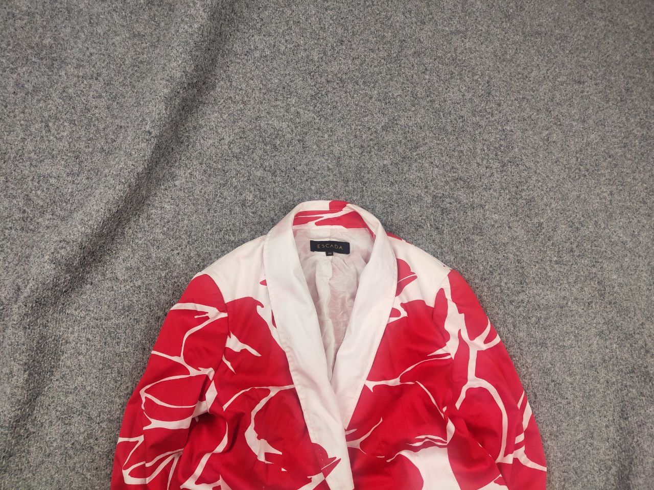 Escada Vintage 90's Escada Design blazer jacket bright red floral Size M / US 6-8 / IT 42-44 - 1 Thumbnail