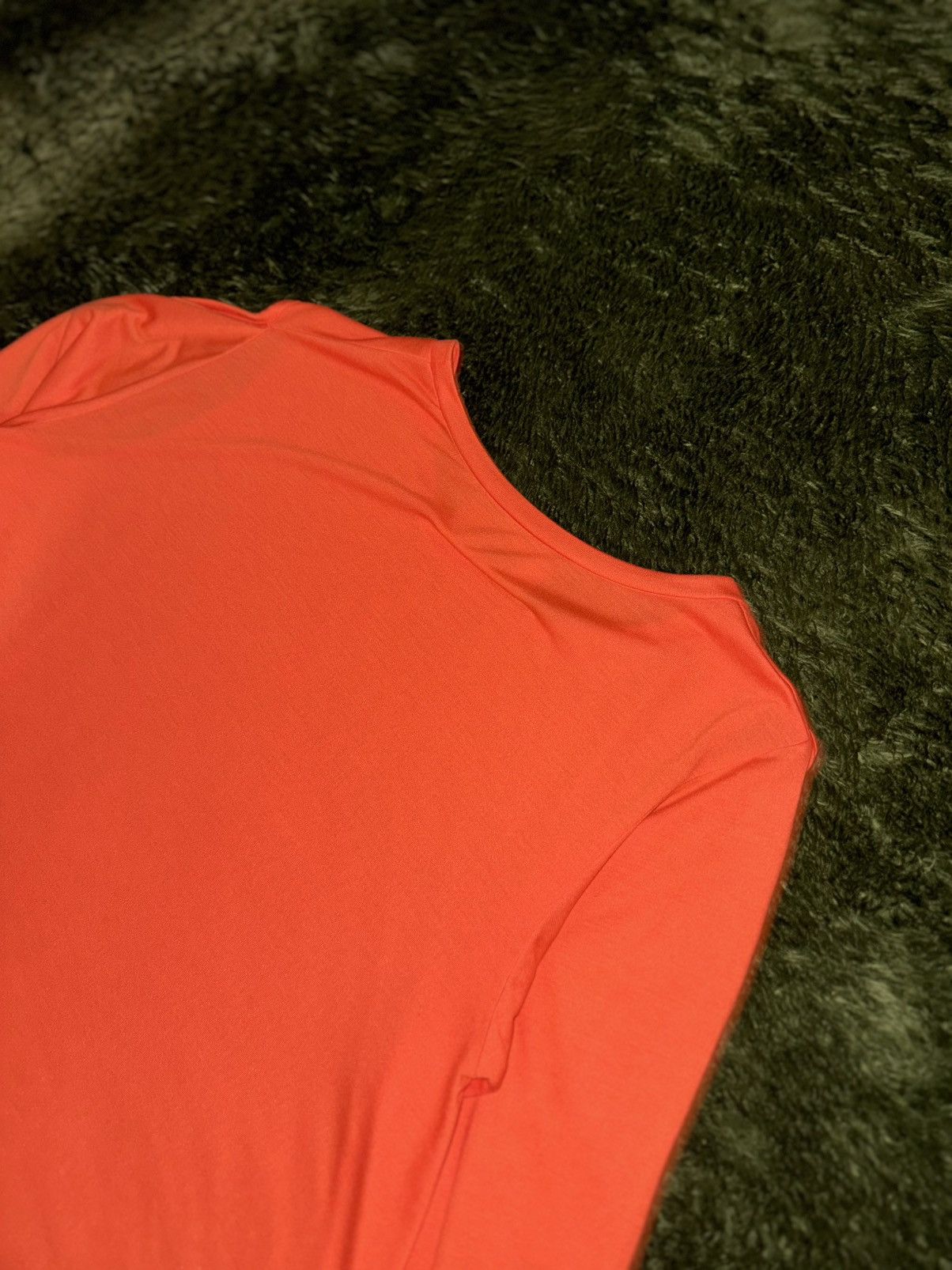 MM6 [XS] MM6 Maison Margiela Cut-Out Asymmetric Long Sleeve Size XS / US 0-2 / IT 36-38 - 8 Thumbnail
