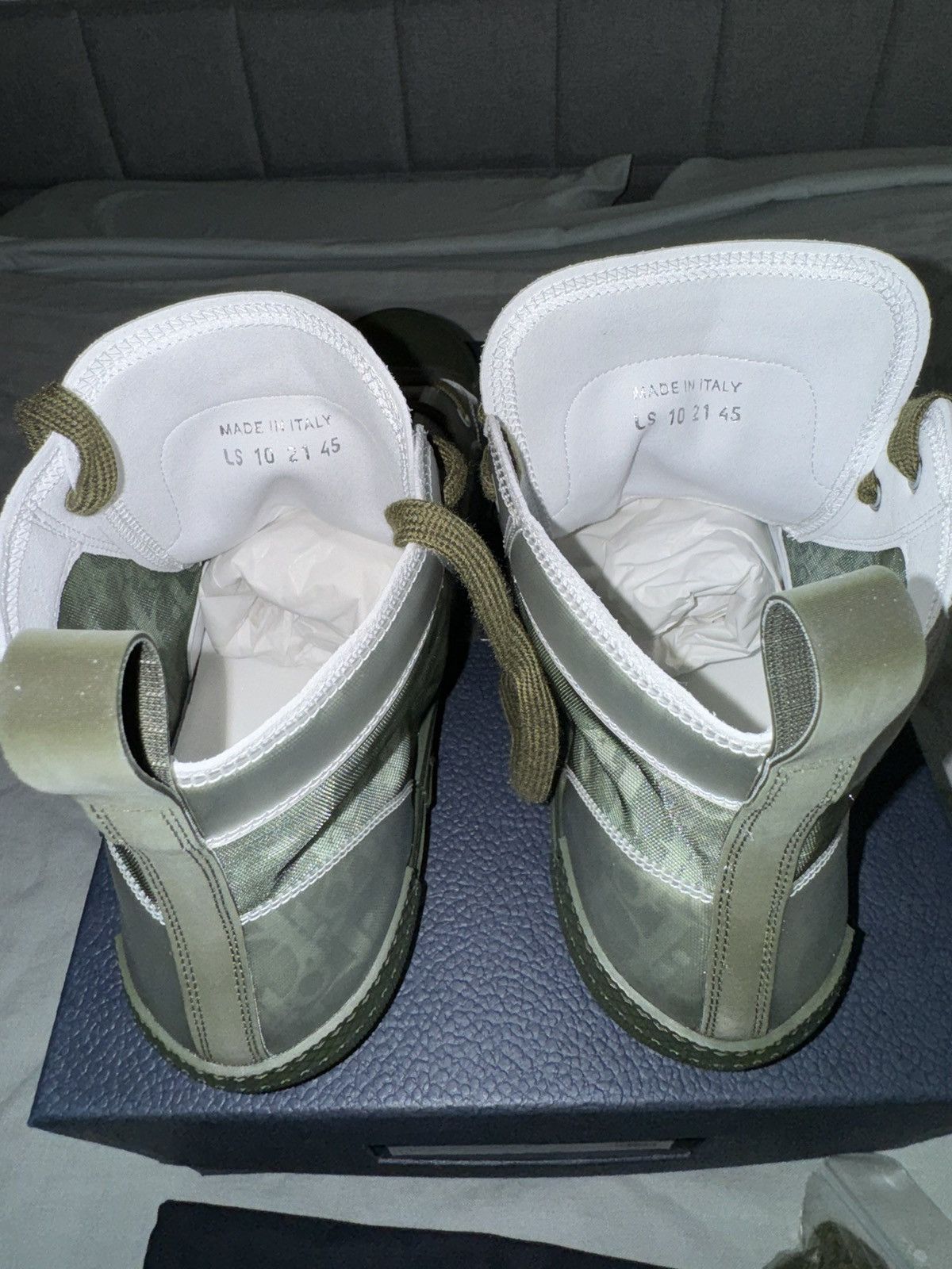 Dior RARE Dead stock! Dior B23 High Oblique - Olive - US12/EU45 Size US 12 / EU 45 - 8 Thumbnail
