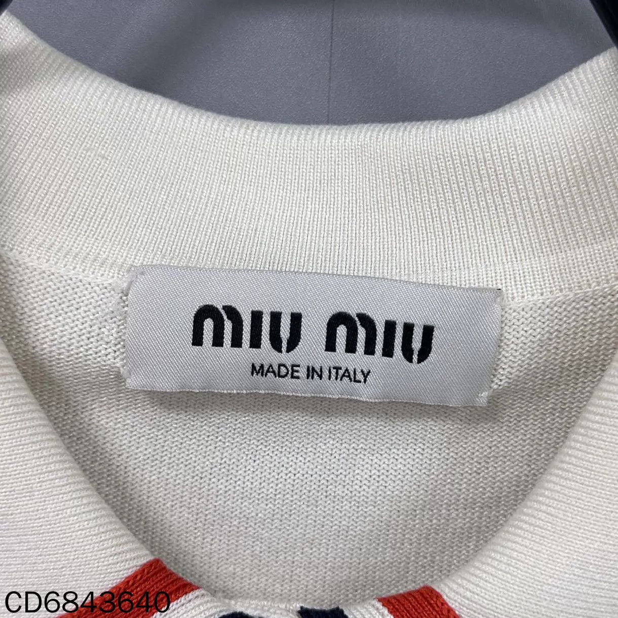 Miu Miu MIUMIU SS23 Logo Stripe Trim Casual Polo Shirt Size S / US 4 / IT 40 - 4 Thumbnail