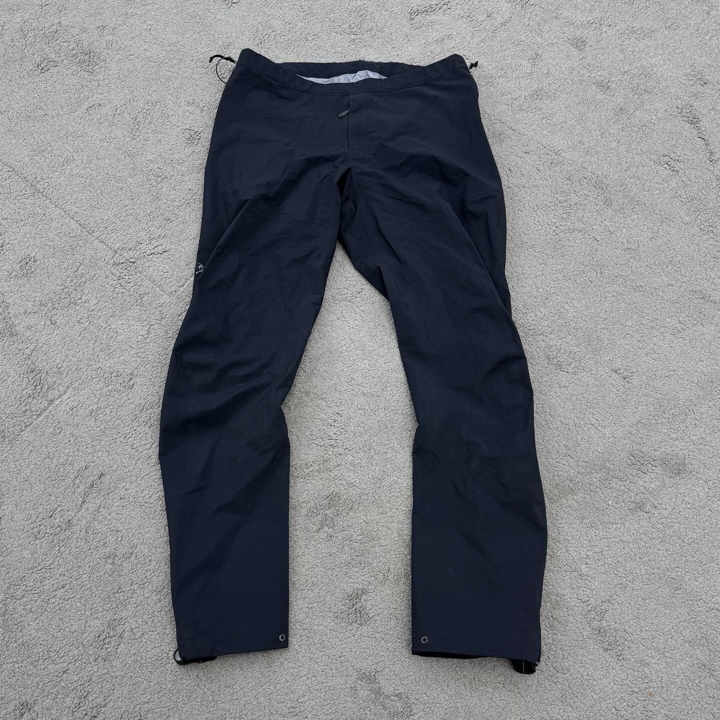 Arc'teryx Arcteryx BETA Straight Leg Waterproof Pants Size US 28 / EU 44 - 1 Thumbnail