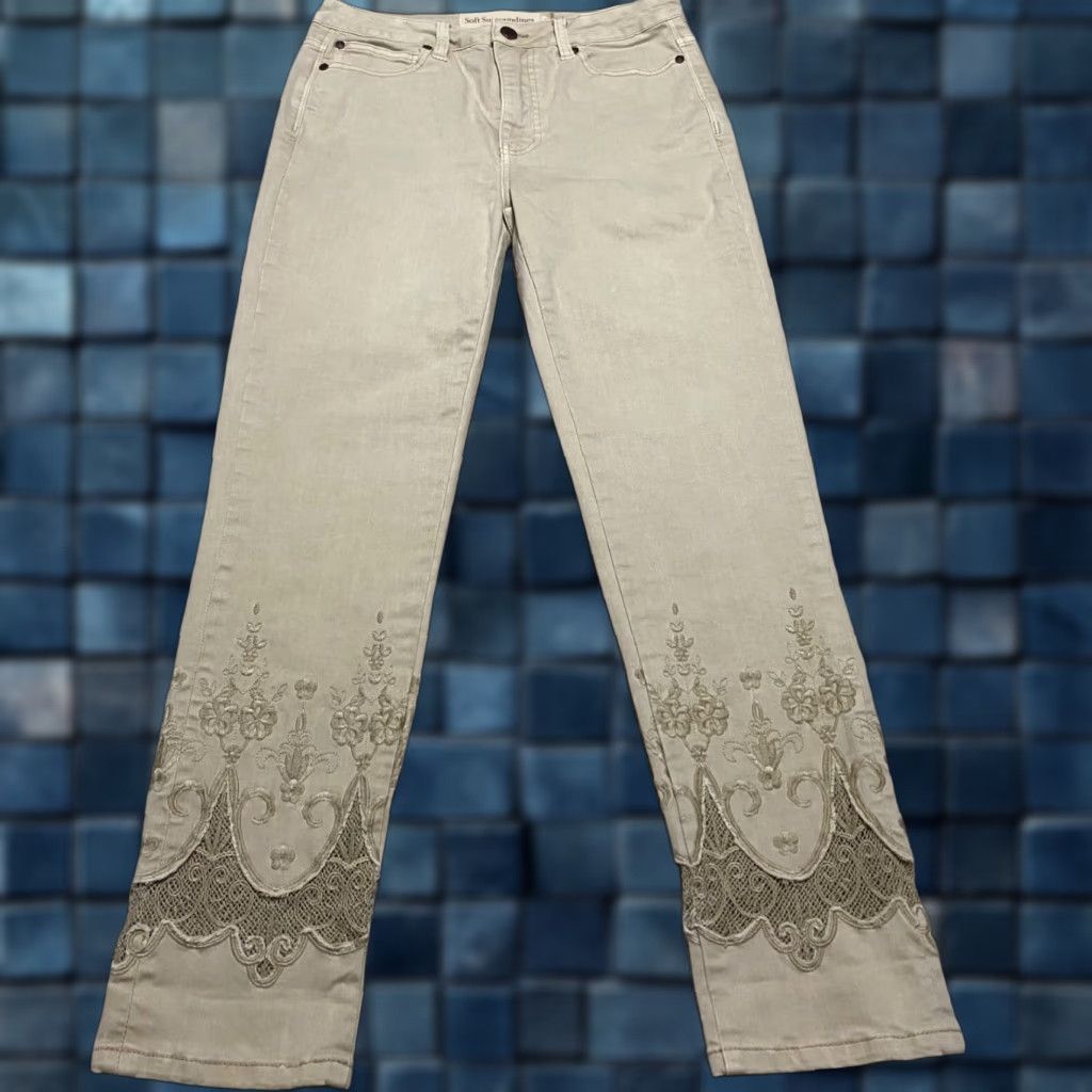 Soft Surroundings Soft Surroundings Jeans Womens 4 Tall Beige Denim Straight Leg Mid Rise City Style Stretch 5-Pocket Womens Jeans Tall Beige 28in Inseam Size 28" / US 6 / IT 42 - 1 Thumbnail
