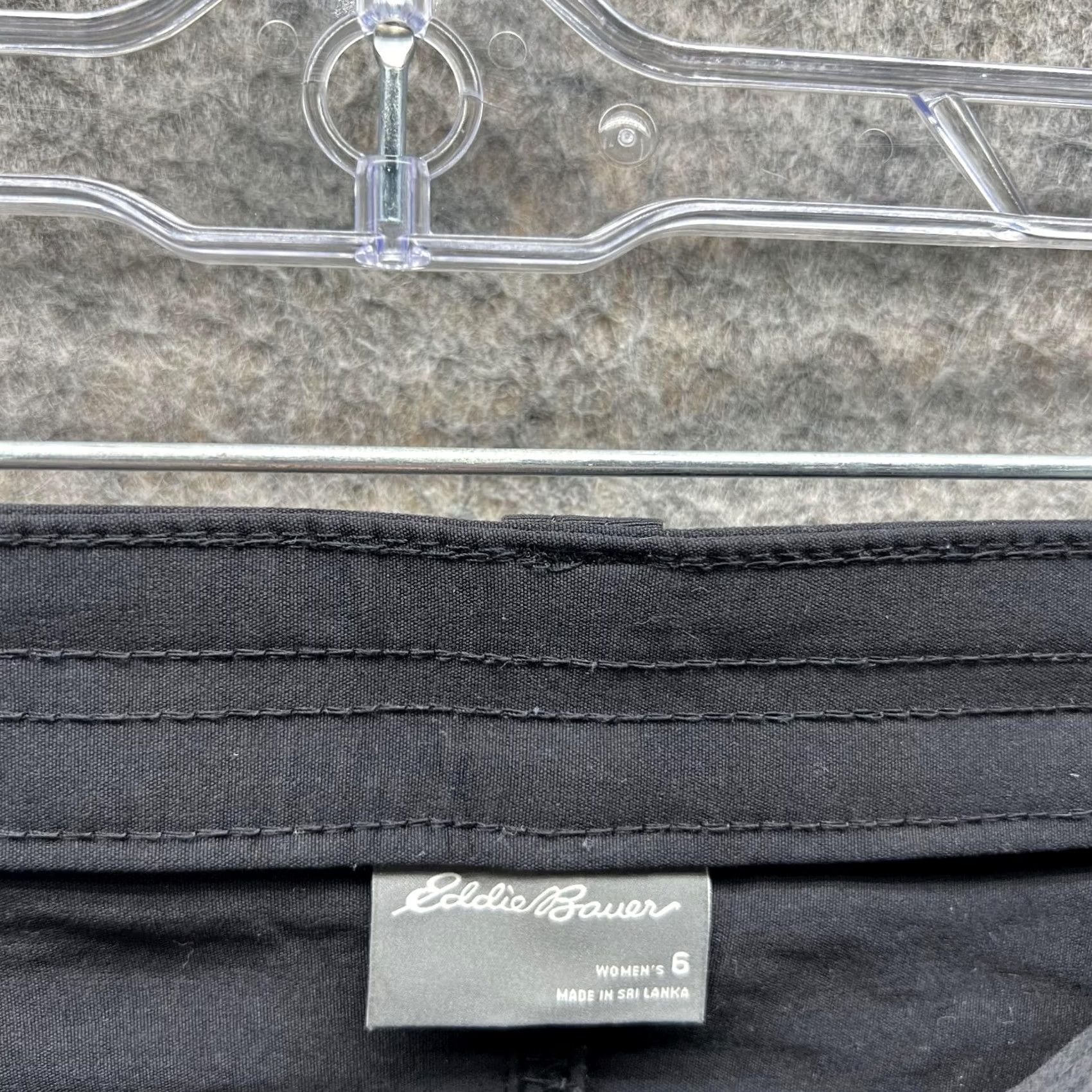 Eddie Bauer Eddie Bauer Pants Women 6 Black Flat Front Chino Stretch Casual Size 28" / US 6 / IT 42 - 6 Thumbnail