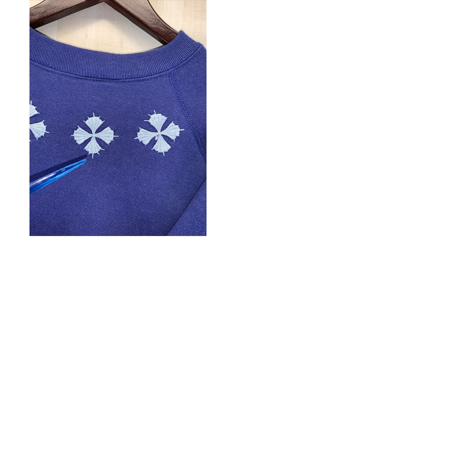 Tultex VINTAGE Tultex Snowflake Embroidered Blue Womens Sweatshirt 1990s Made in USA Size L Size L / US 10 / IT 46 - 9 Thumbnail