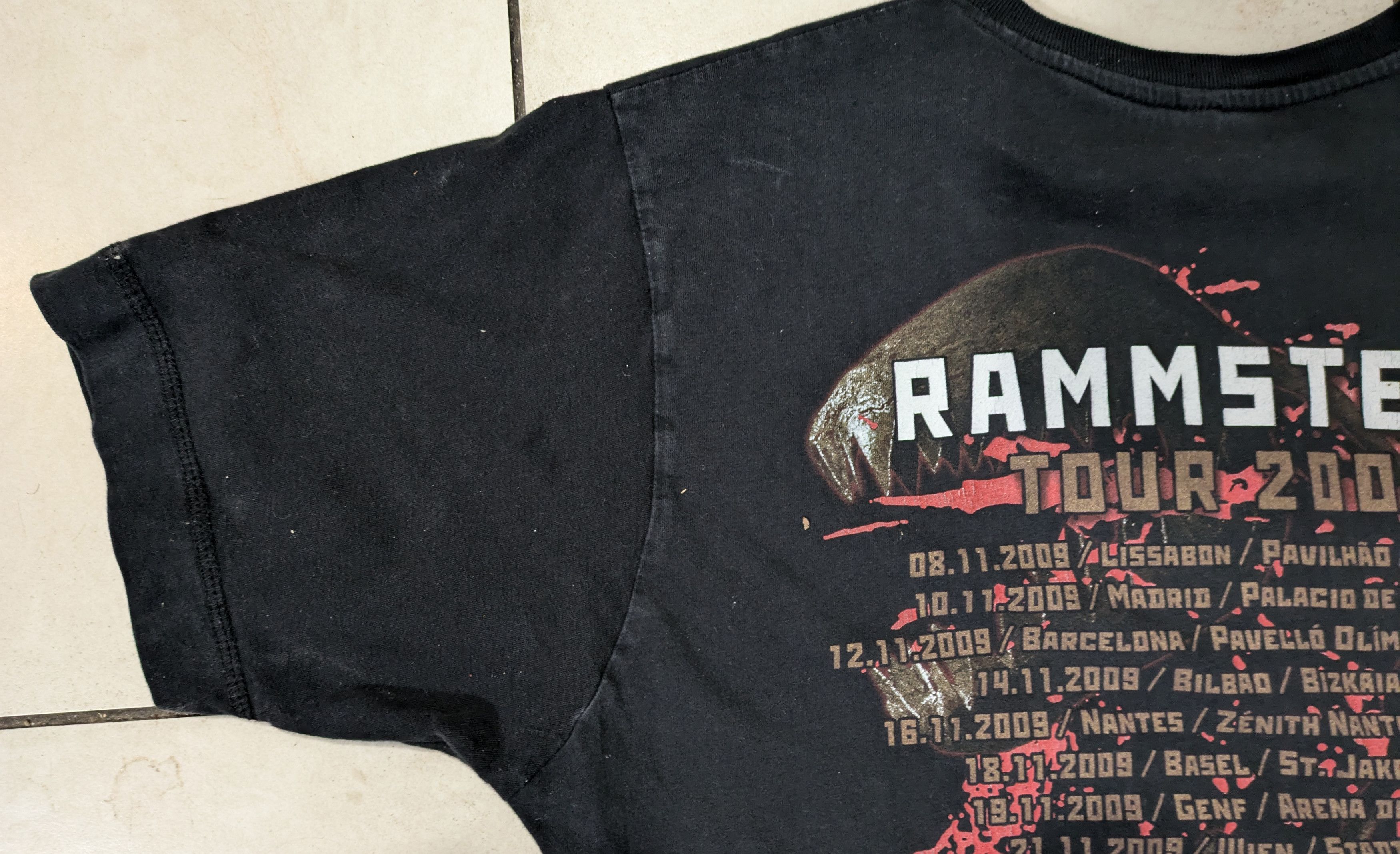 Band Tees RAMMSTEIN Liebe Ist Fur Alle Da 2009 TOUR T-Shirt Size US M / EU 48-50 / 2 - 6 Thumbnail