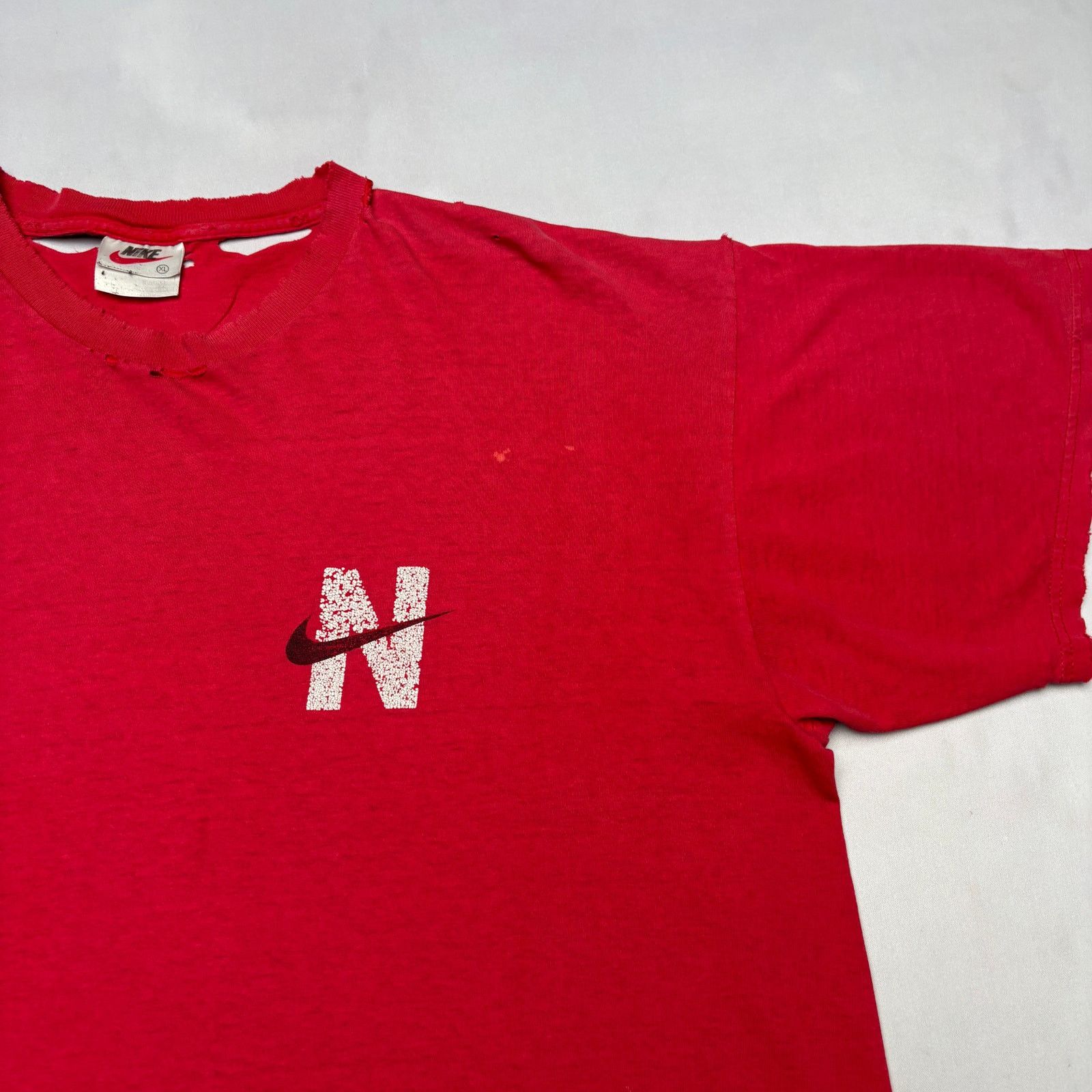 Nike × Vintage Vintage 90s Nike T Shirt Men's XL N Swoosh Box Logo Faded Size US XL / EU 56 / 4 - 4 Thumbnail
