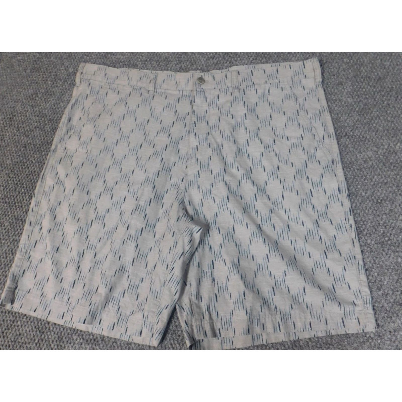 Eddie Bauer Eddie Bauer Mens Shorts 40 Gray Chino Casual Flat Front 40 in Cotton Knit Logo Zipper Regular Men Size US 40 / EU 56 - 4 Thumbnail