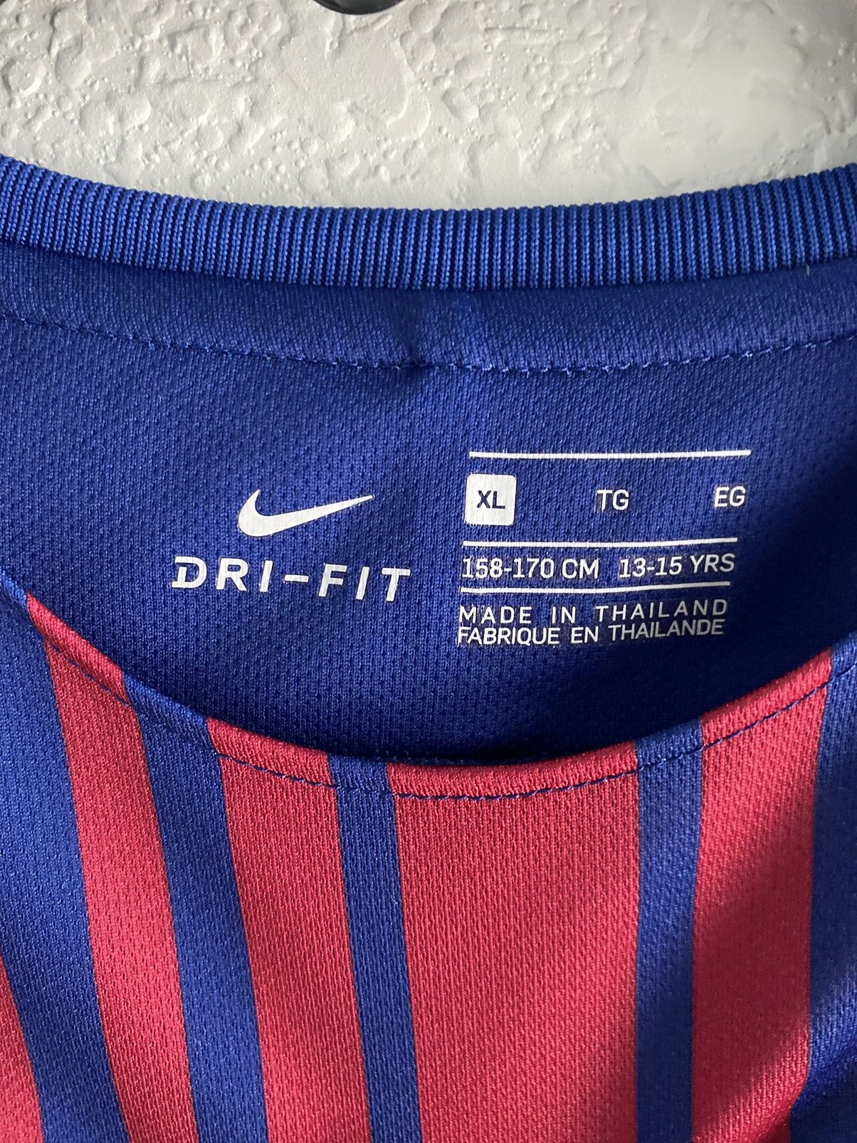 Designer × Nike FC Barcelona 2017 Home Kit Size US XS / EU 42 / 0 - 7 Thumbnail