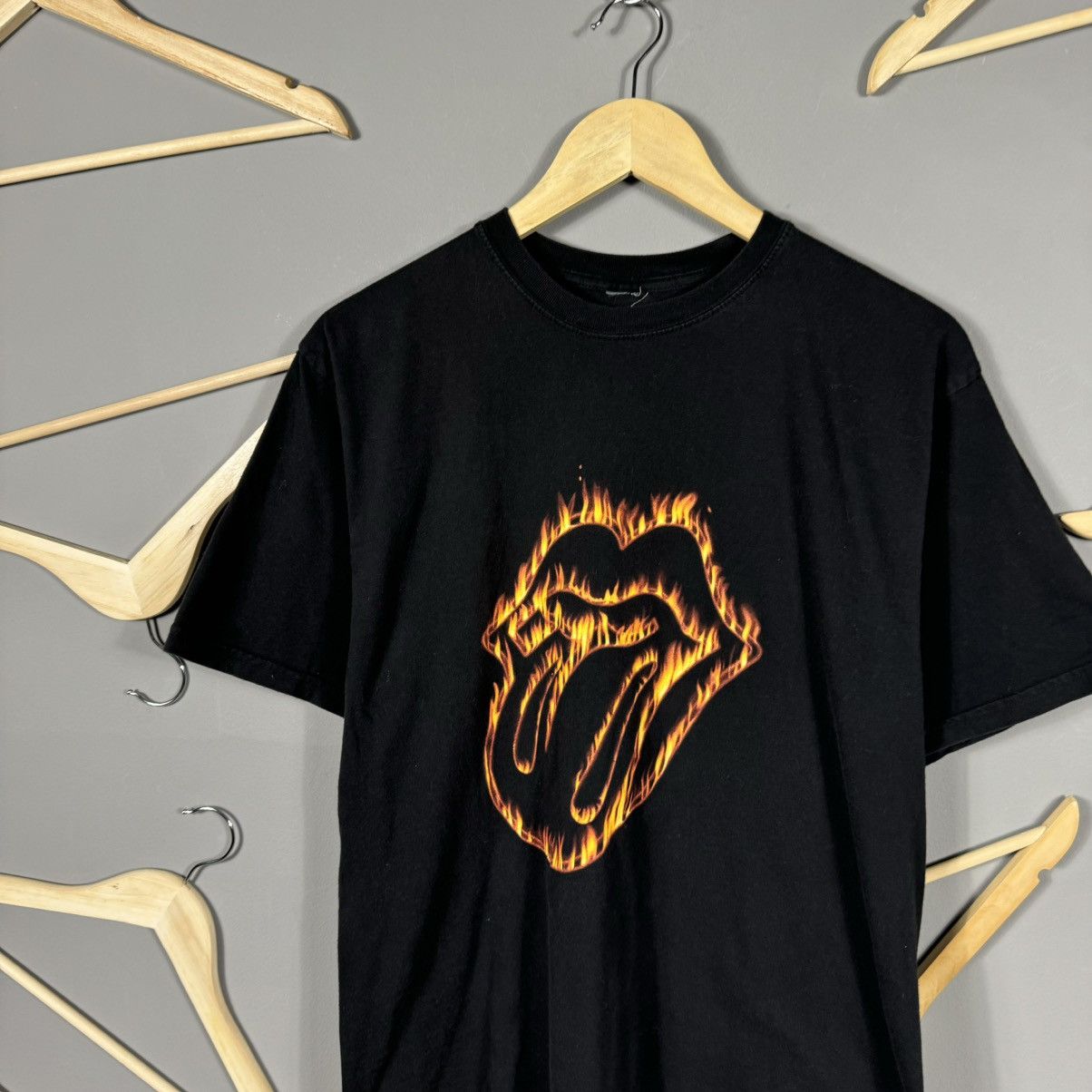 Band Tees Vintage 2003 The Rolling Stones Licks European Tour T-shirt Size US M / EU 48-50 / 2 - 3 Thumbnail