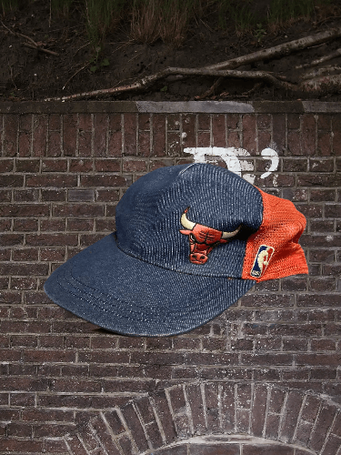 Adidas × Vintage Vintage 90s Chicago Bulls Trucker NBA Cap Hat Streetwear Size ONE SIZE - 1 Thumbnail