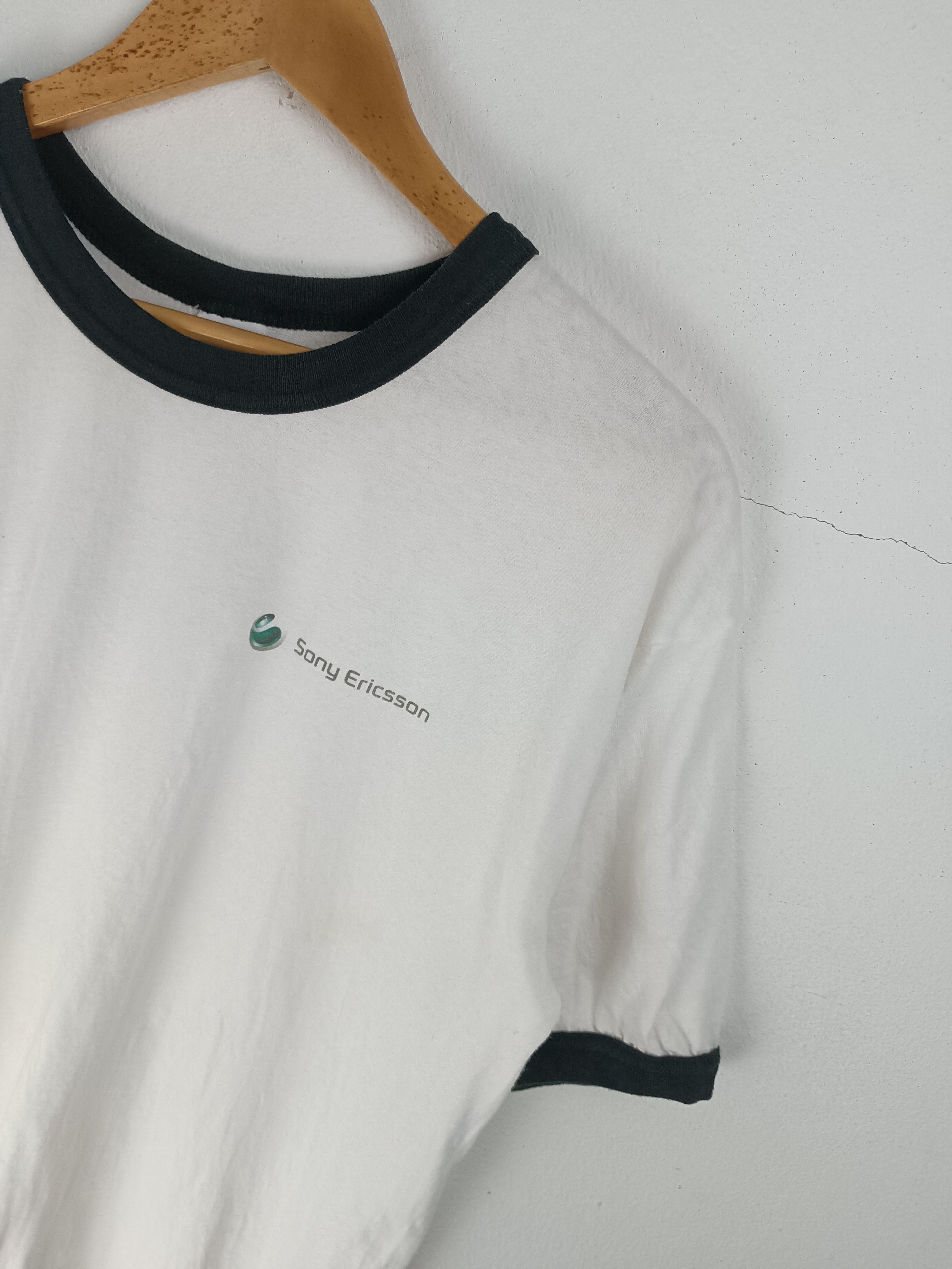 Sony VINTAGE Y2K SONY ERICSON RINGER PROMO TEE nokia motorola Size US L / EU 52-54 / 3 - 7 Thumbnail