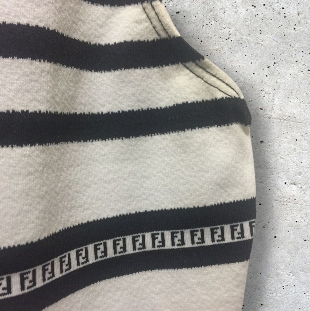 Fendi × Vintage Vintage 90s Fendi FF Logo Stripes Tank Tops Size M / US 6-8 / IT 42-44 - 4 Thumbnail