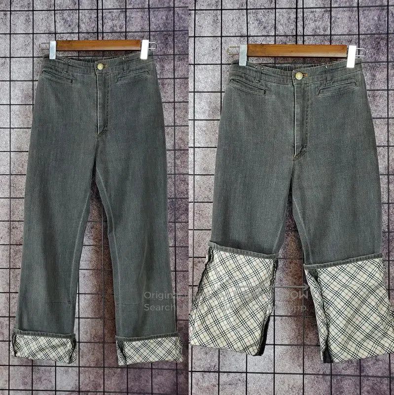 Burberry Burberry Gray Cotton Check Trousers for Women. Size 27" / US 4 / IT 40 - 1 Thumbnail