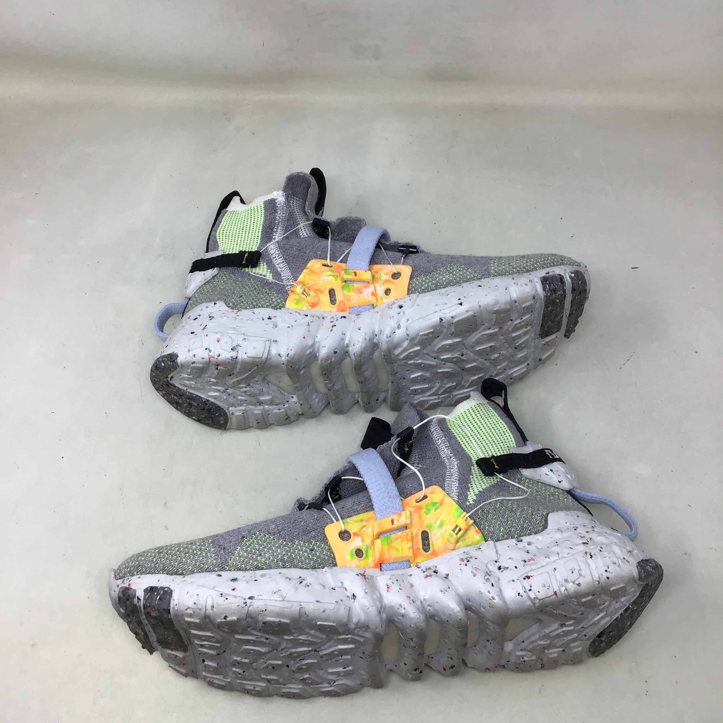 nike space hippie 03 grey volt